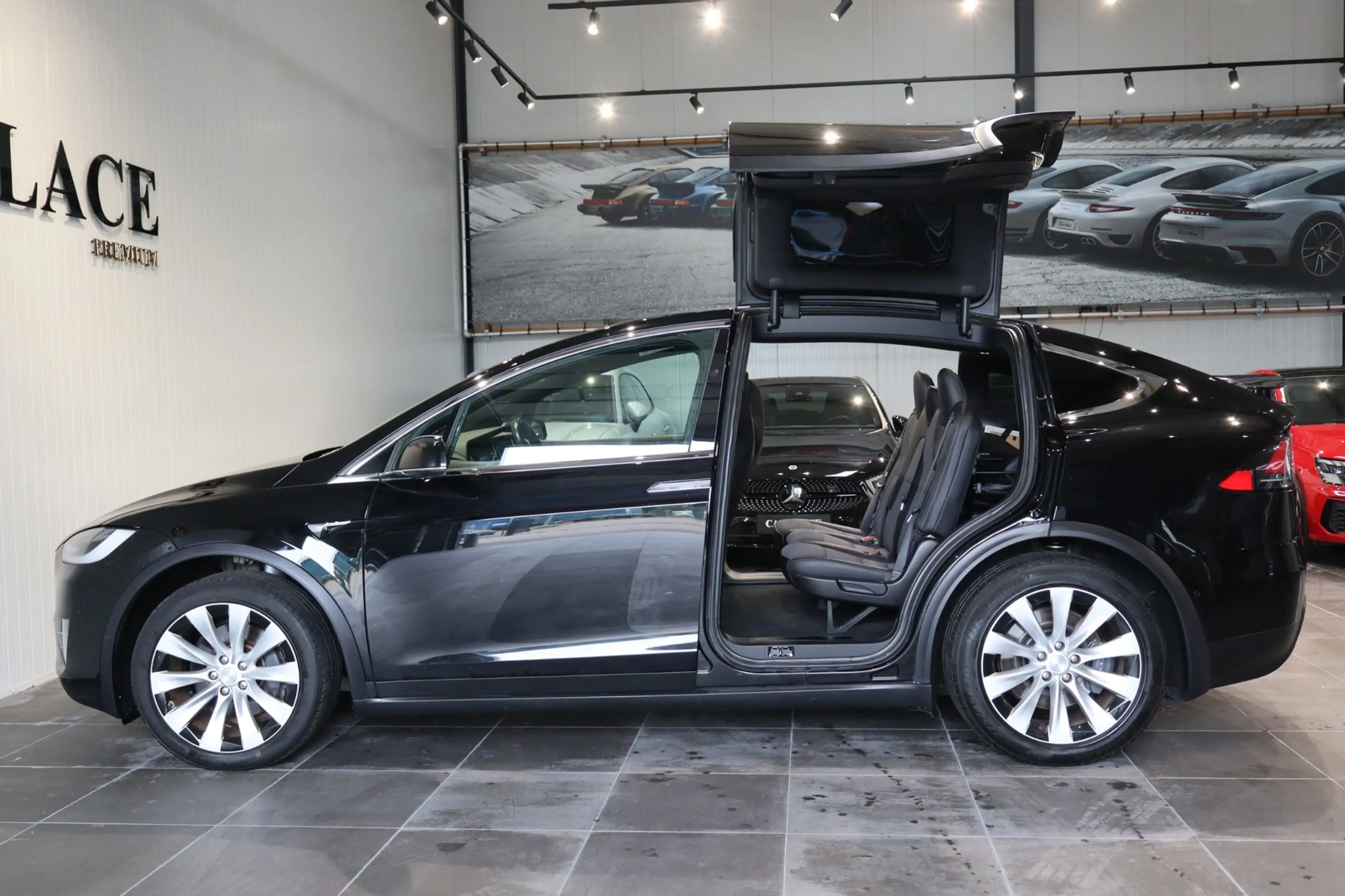 Tesla Model X Long Range-Free supercharge-Fast charge — photo 3