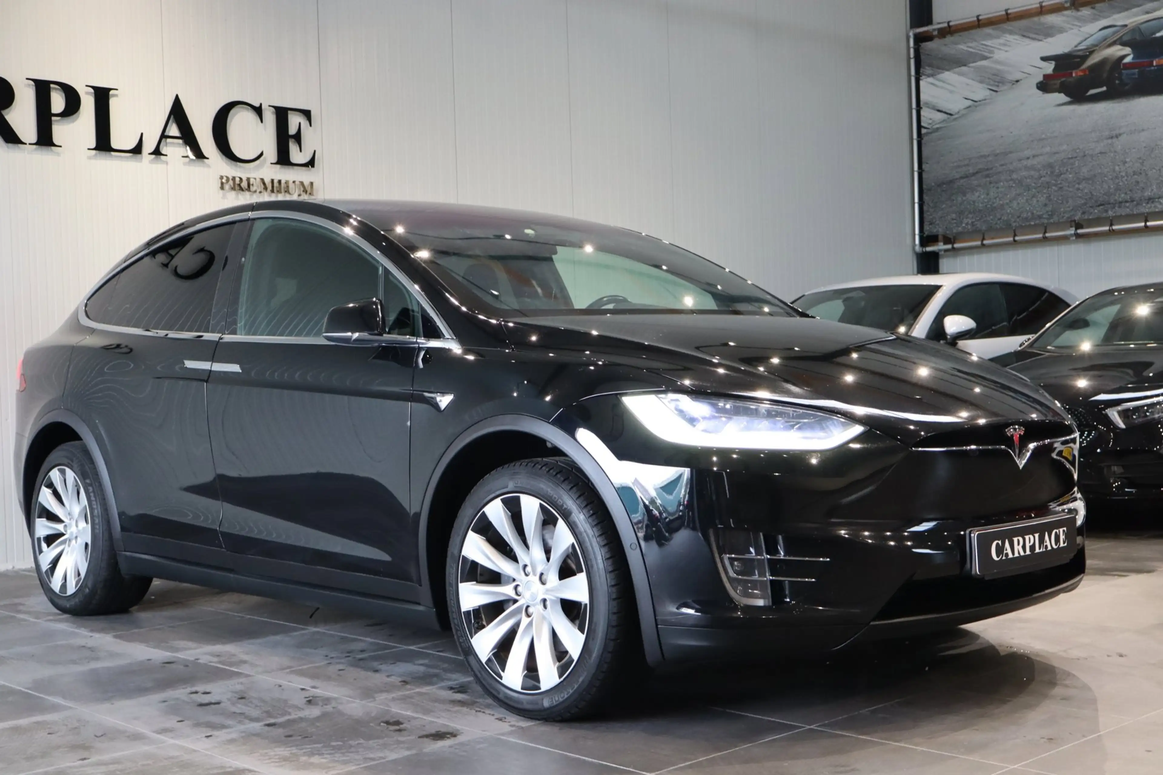 Tesla Model X Long Range-Free supercharge-Fast charge — photo 9