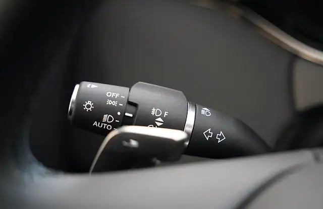 Land Rover Range Rover Evoque RANGE ROVER EVOQUE S P270e Ansicht 8