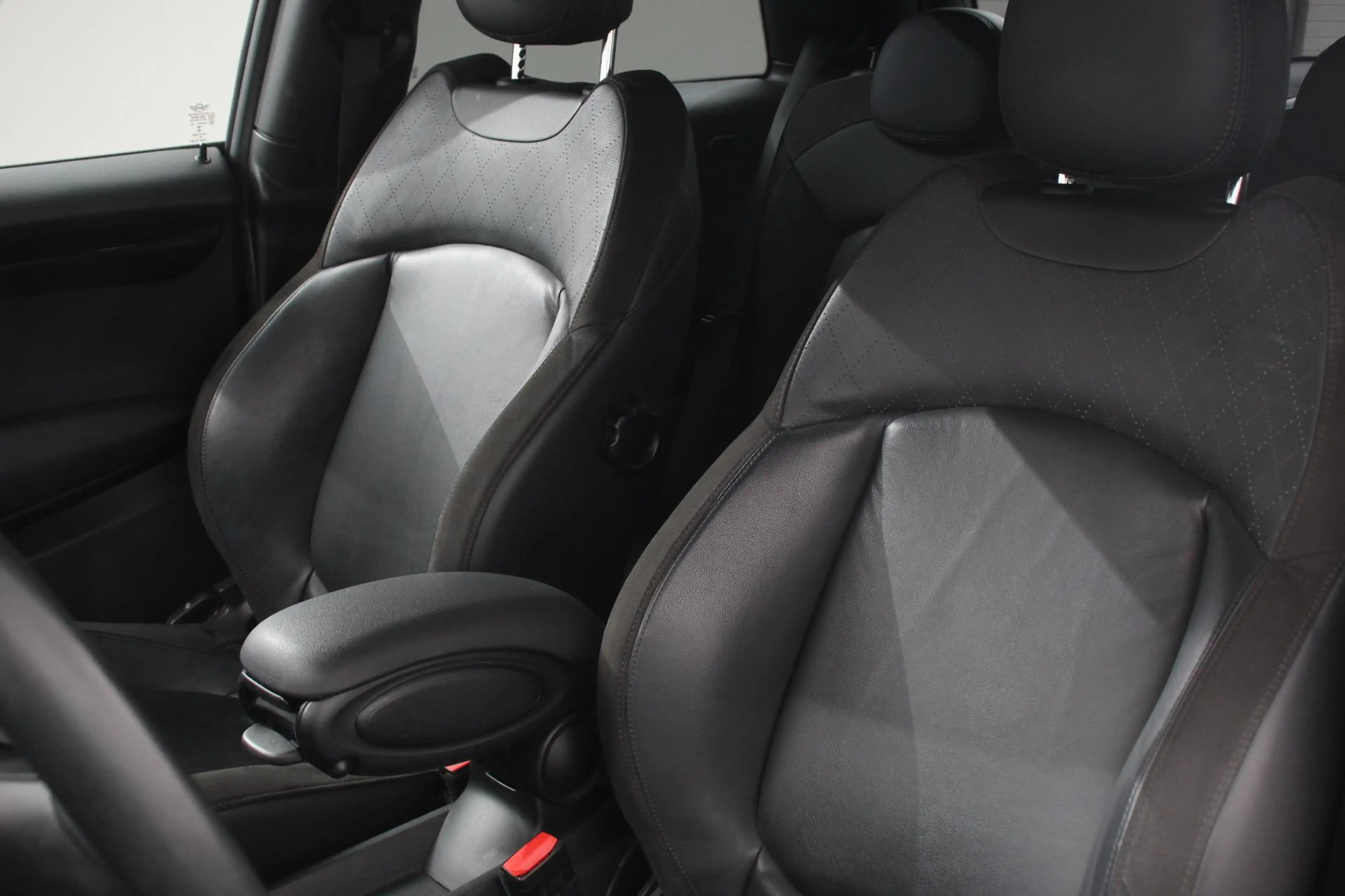 MINI Cooper E Electric Charged 33 kWh Leder Climate Control Crui — photo 11