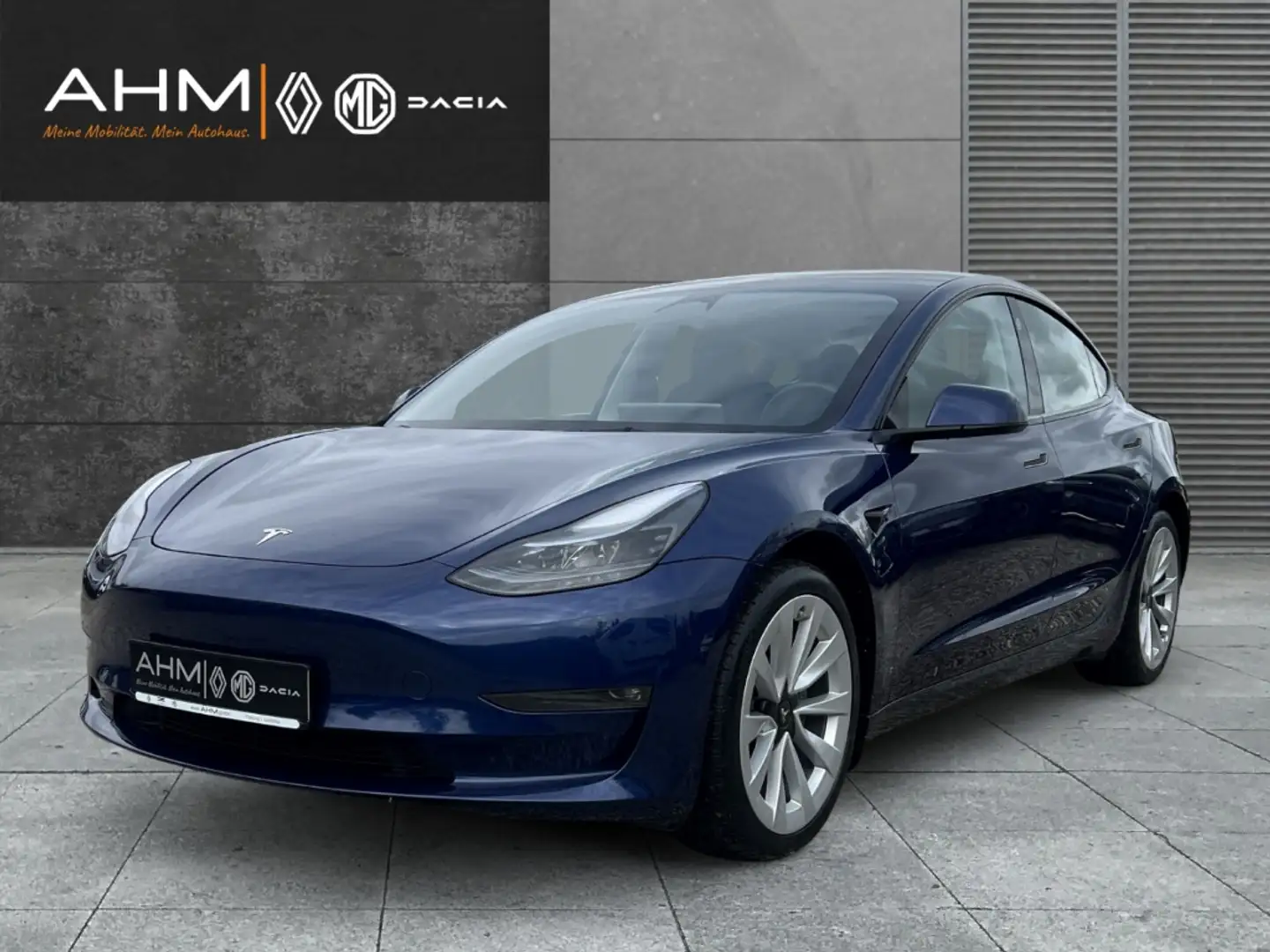 Tesla Model 3 Long Range Dual AWD abnehmb. AHK Blue - 1