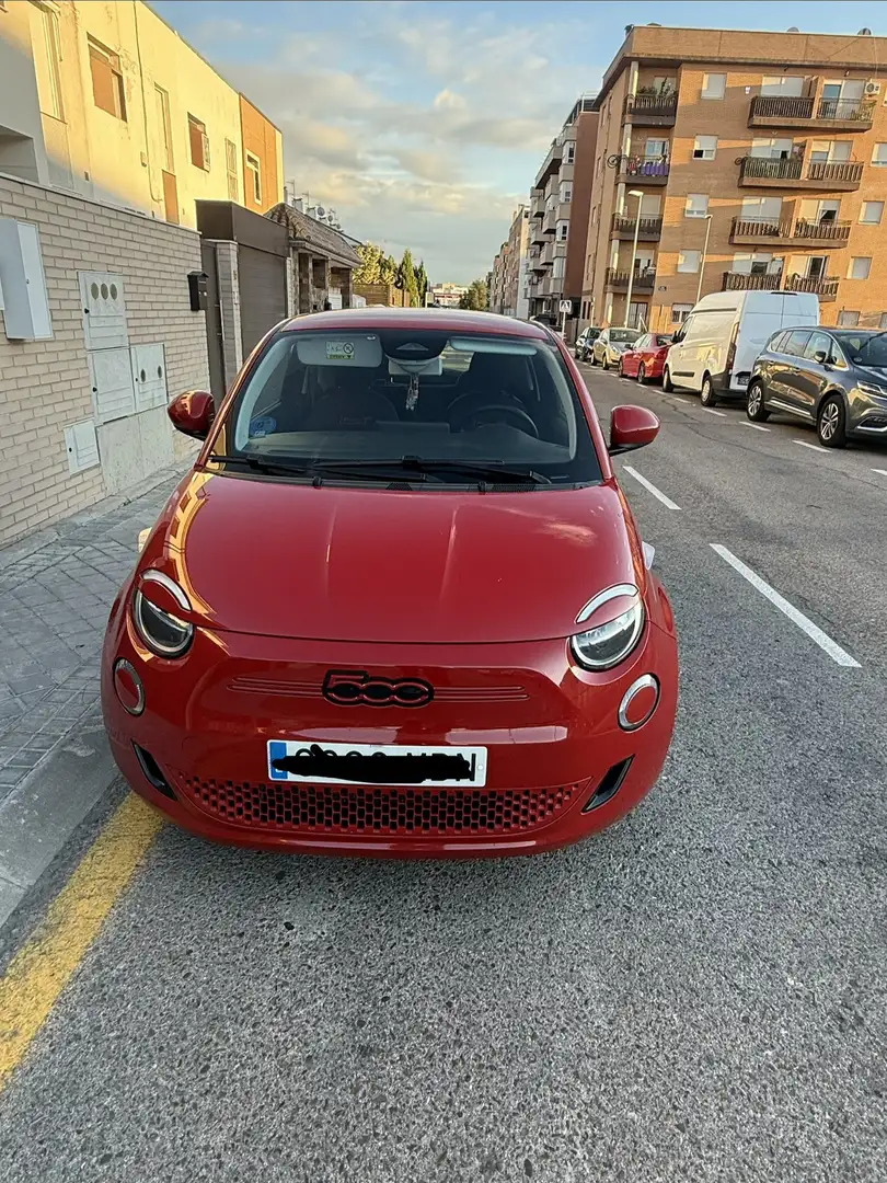 Fiat 500e Red HB 320km 85KW 118CV - 2