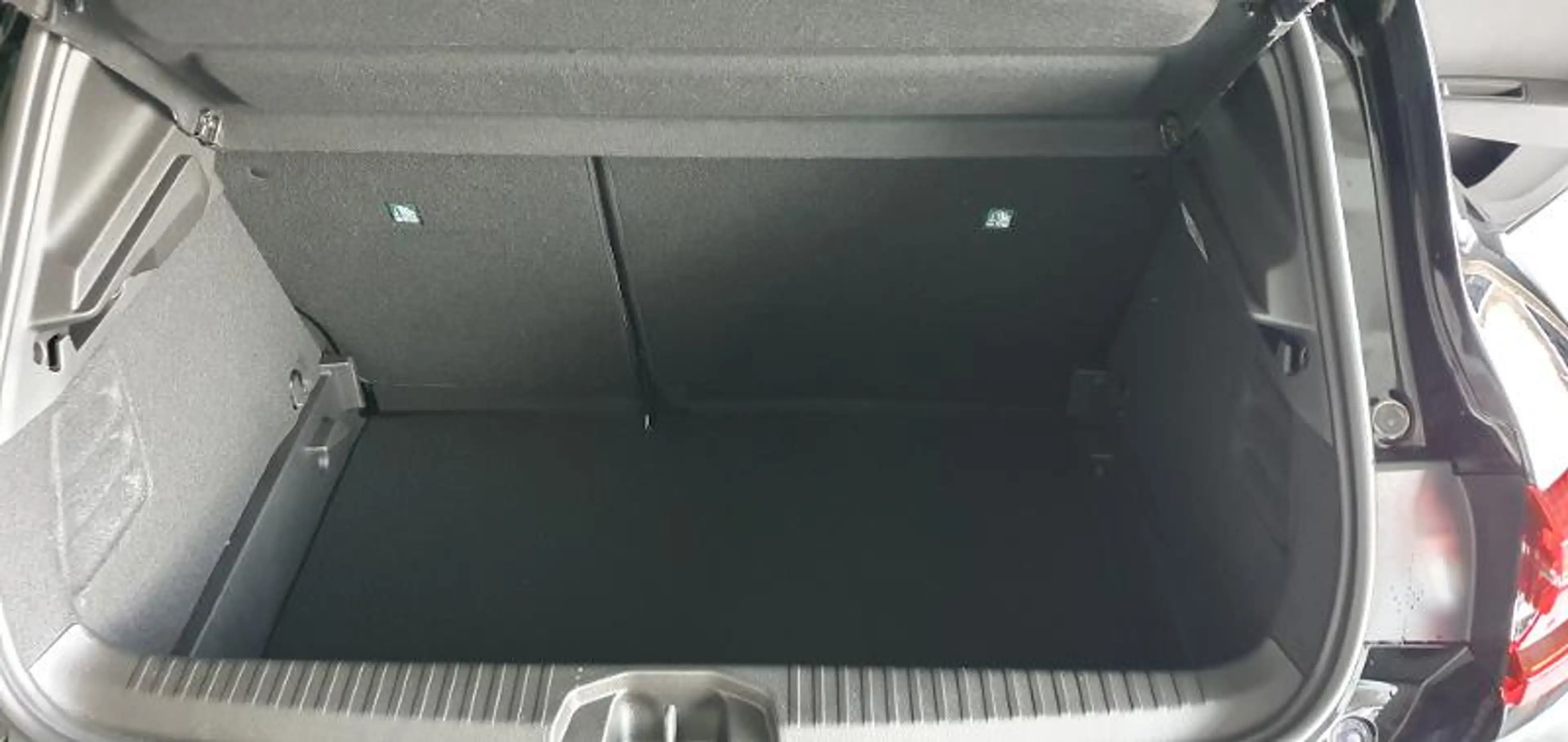 Mitsubishi Colt PLUS 1.0 T-Benziner KLIMA/LED/TEMPOMAT — photo 11