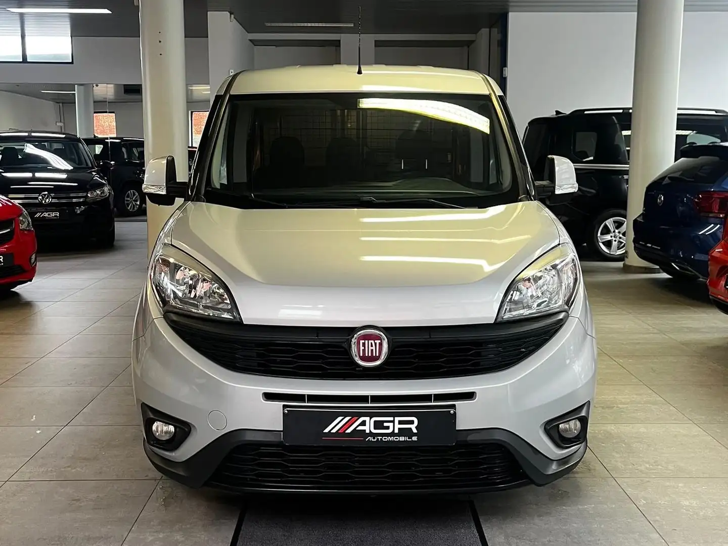 Fiat Doblo ❌️ 1.6 105 cv 3 places Airco GPS ❌️ Grau - 2