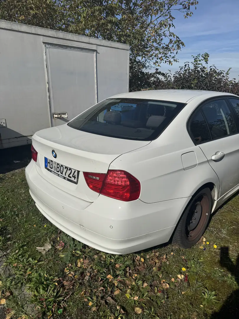 BMW 318 318i Touring Edition Exclusive - 2