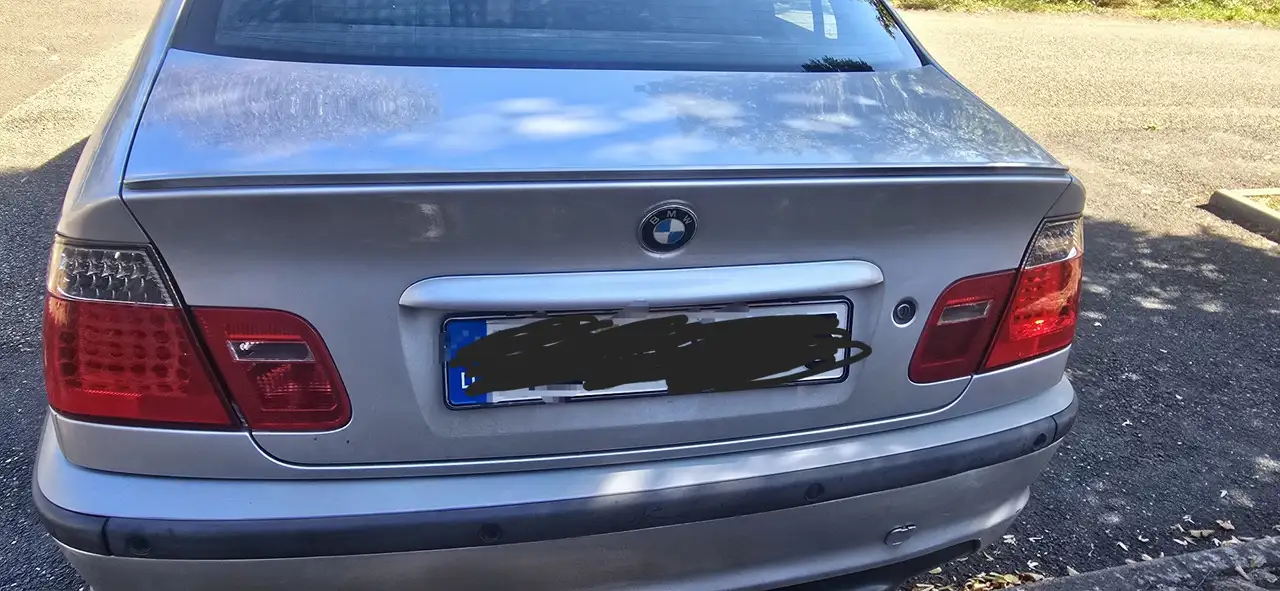 BMW 330i, foto 4