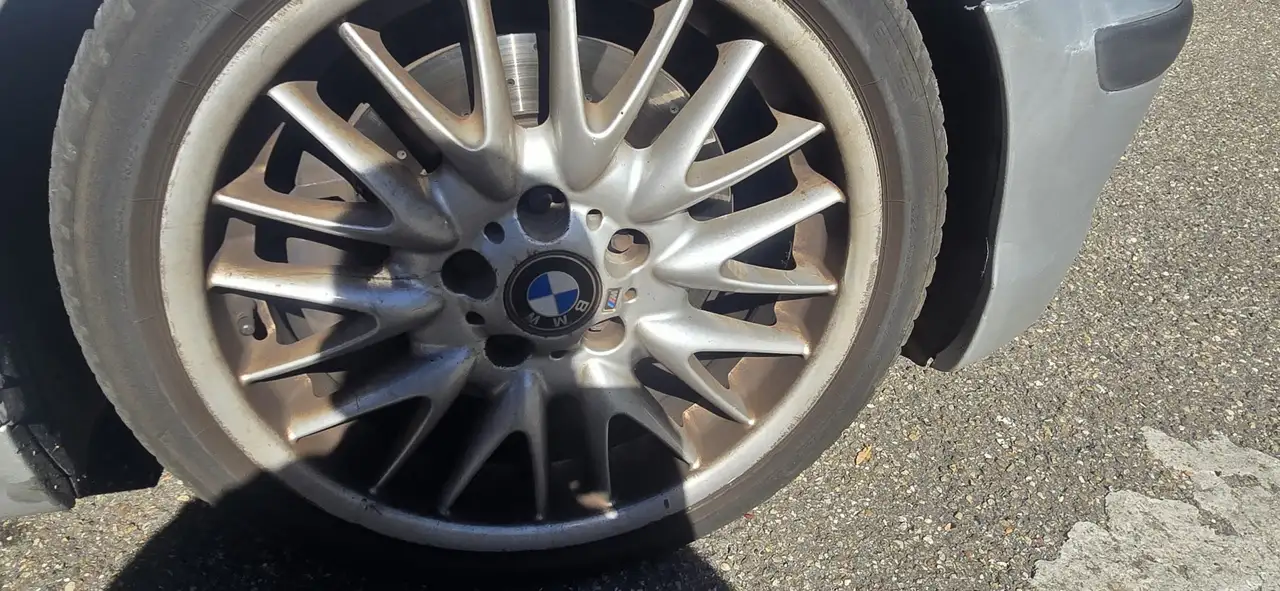 BMW 330i, foto 11