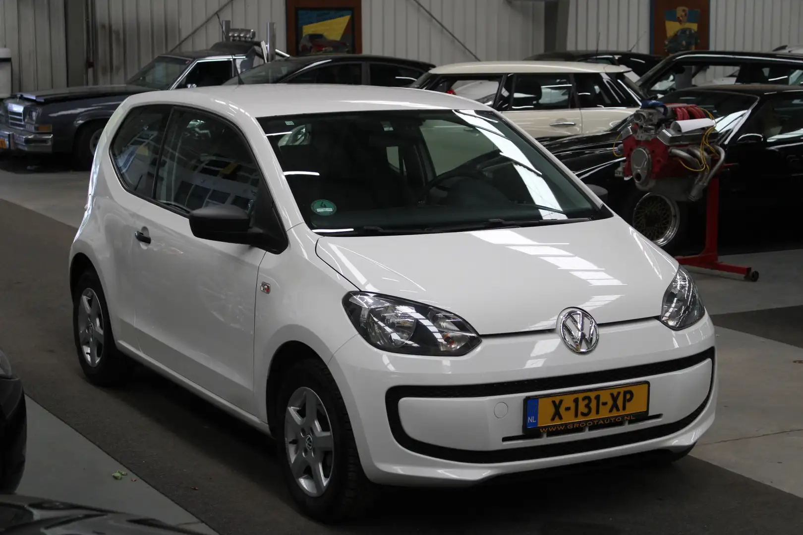 Volkswagen up! 1.0 groove up! BlueMotion Airco, Isofix, Stuurbekr Wit - 2