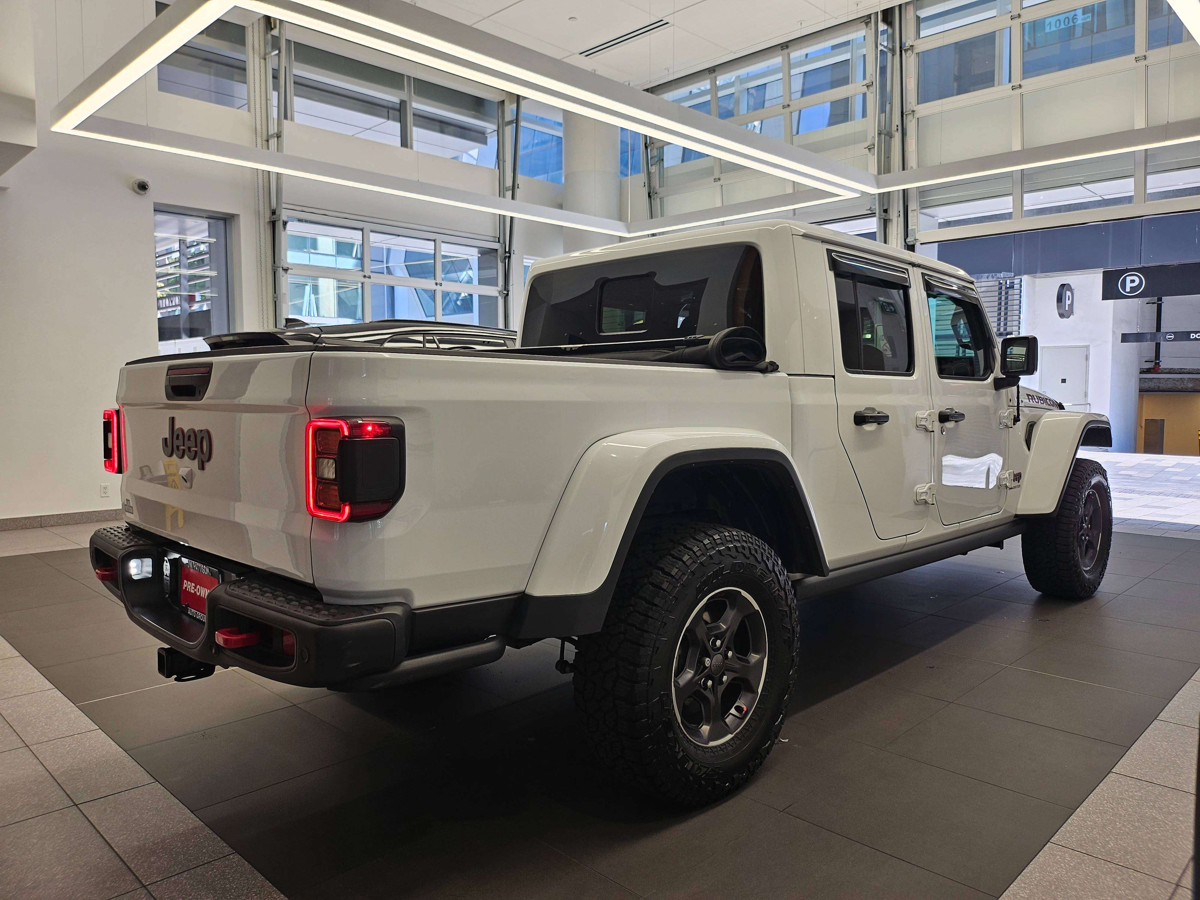 2023 Jeep Gladiator