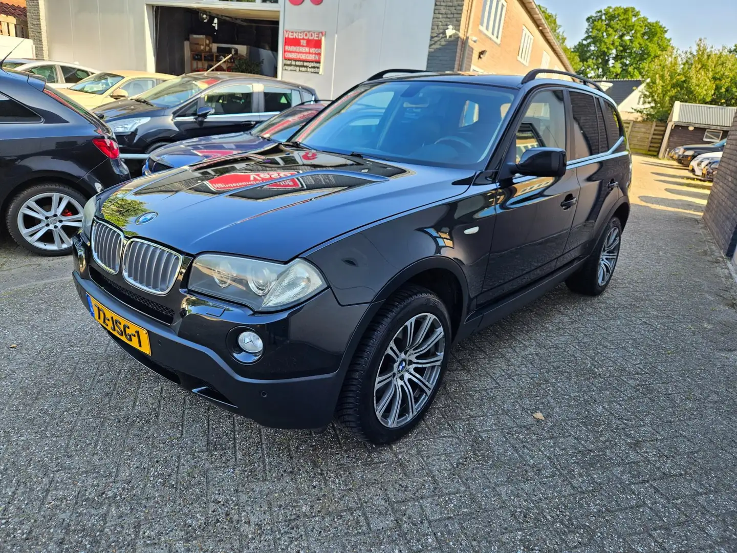 BMW X3 3.0si High Executive Automaat / Clima /Cruise /Led Zwart - 2