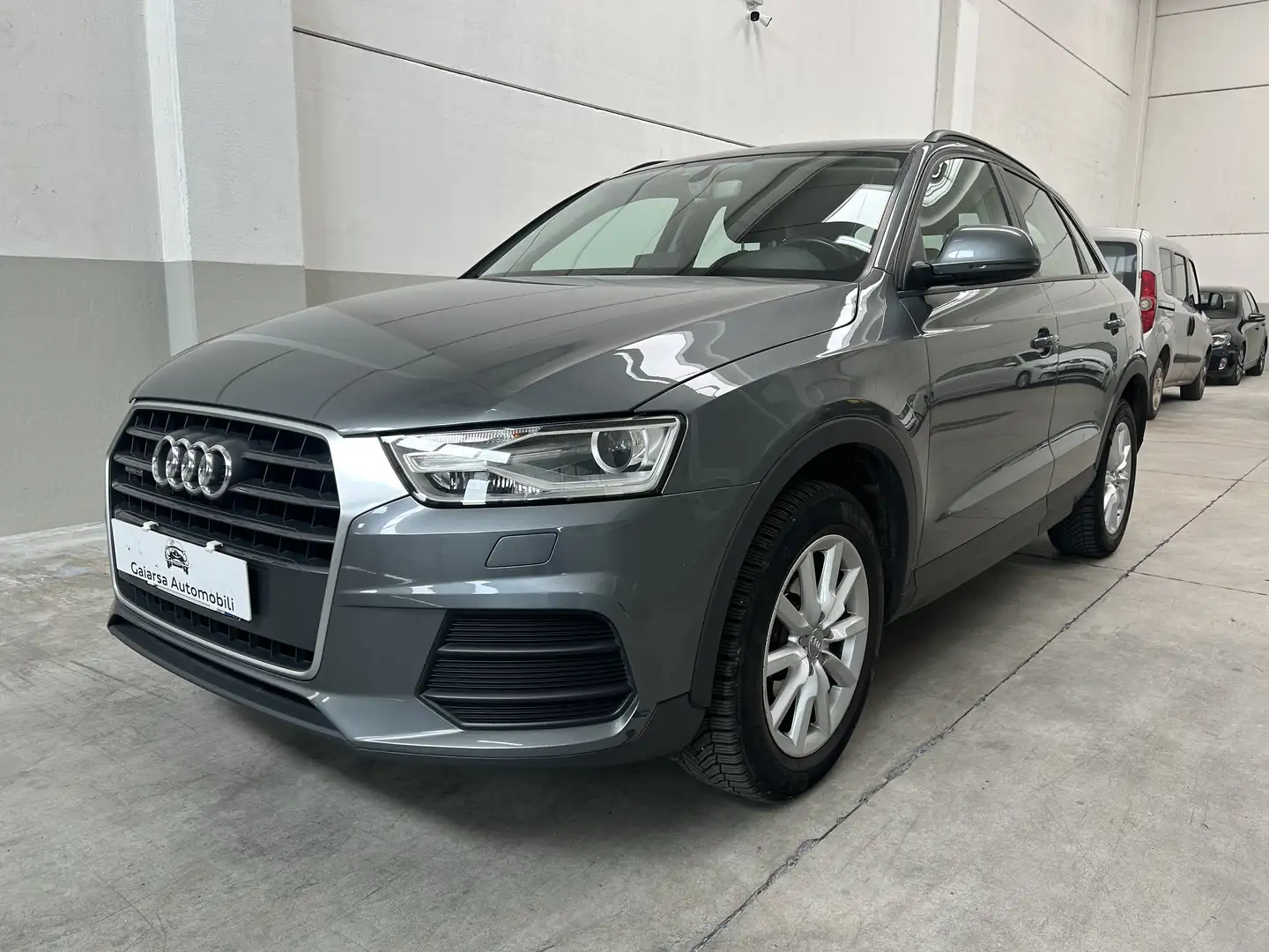 Audi Q3 Q3 2.0 tdi quattro 150cv S-tronic Gris - 1