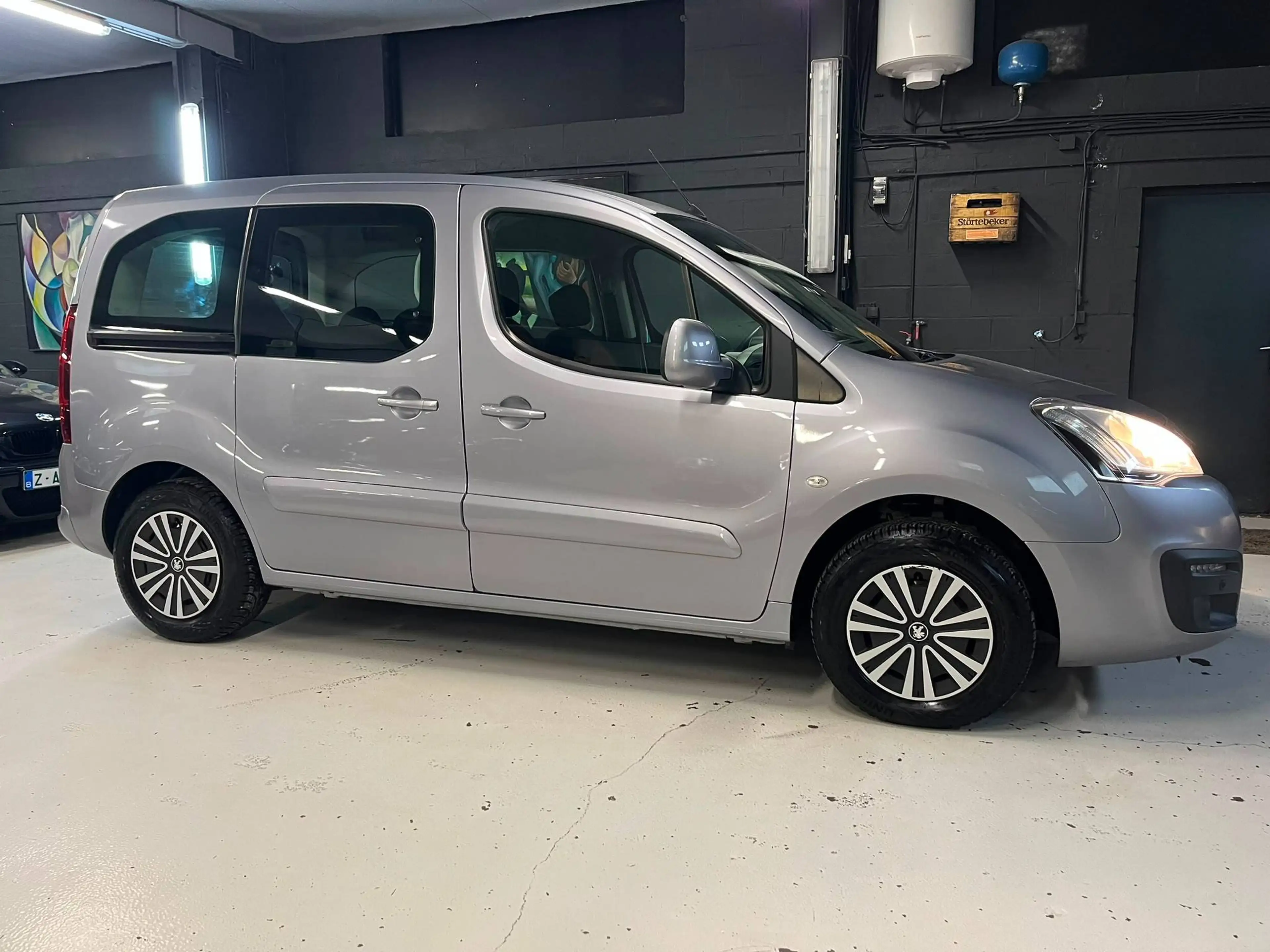 Peugeot Partner PEUGEOT PARTNER **BOITE AUTO** VERSION STYLE** 12 MOIS DE GARANTIE — photo 8