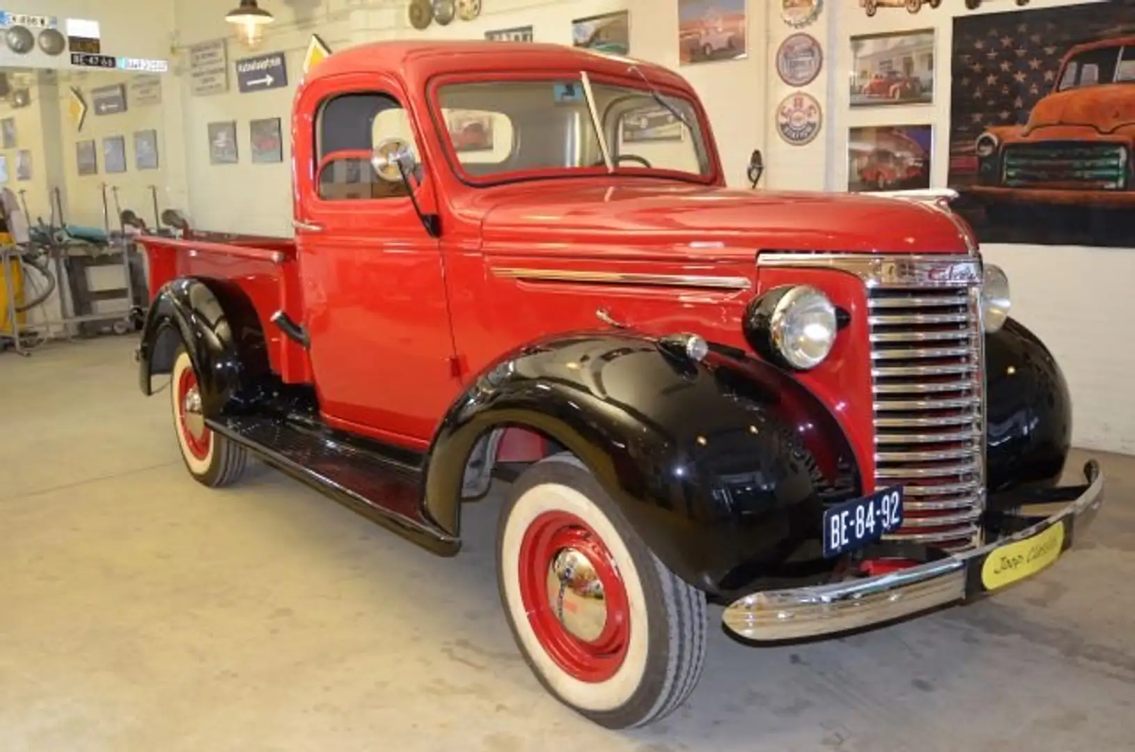 Chevrolet Sonstige Pick Up Rot - 2