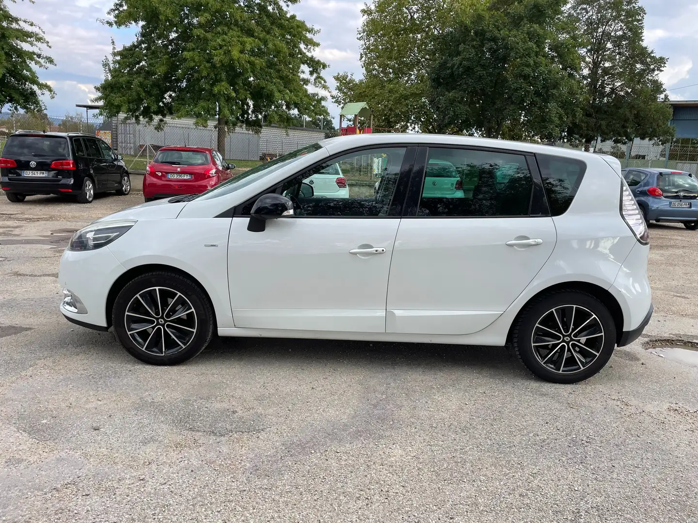 Renault Scenic Xmod TCe 130 Energy Bose Edition Alb - 2