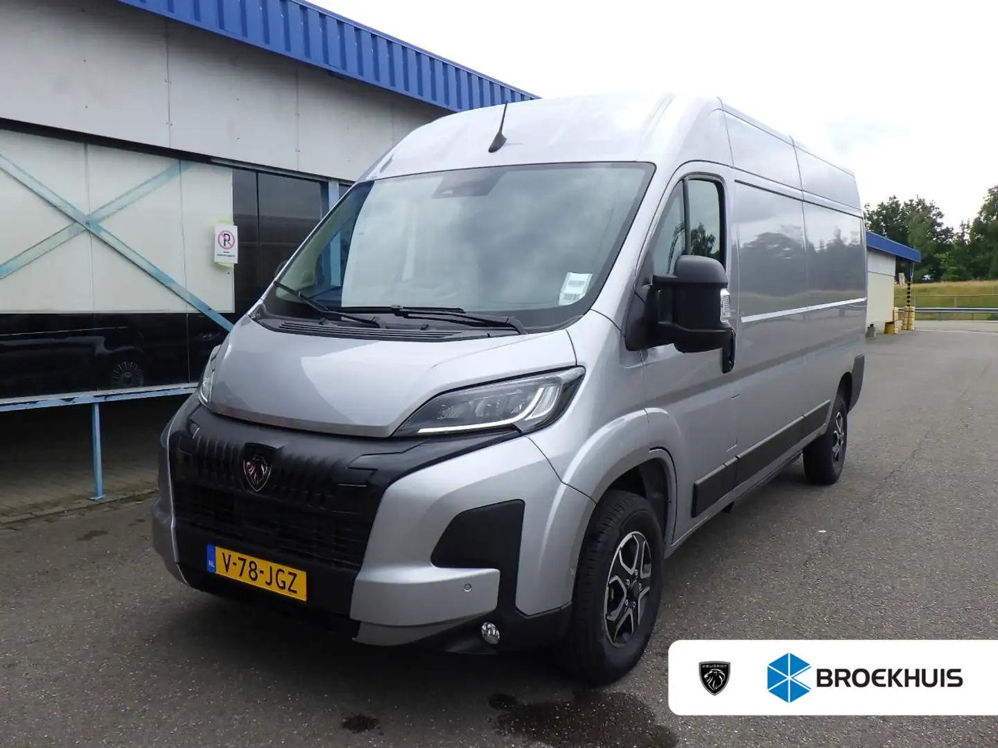 Peugeot Boxer e-Boxer 3.5t L3H2 Zwaar 110 kWh DEMO VOORDEEL €18. Grau - 1