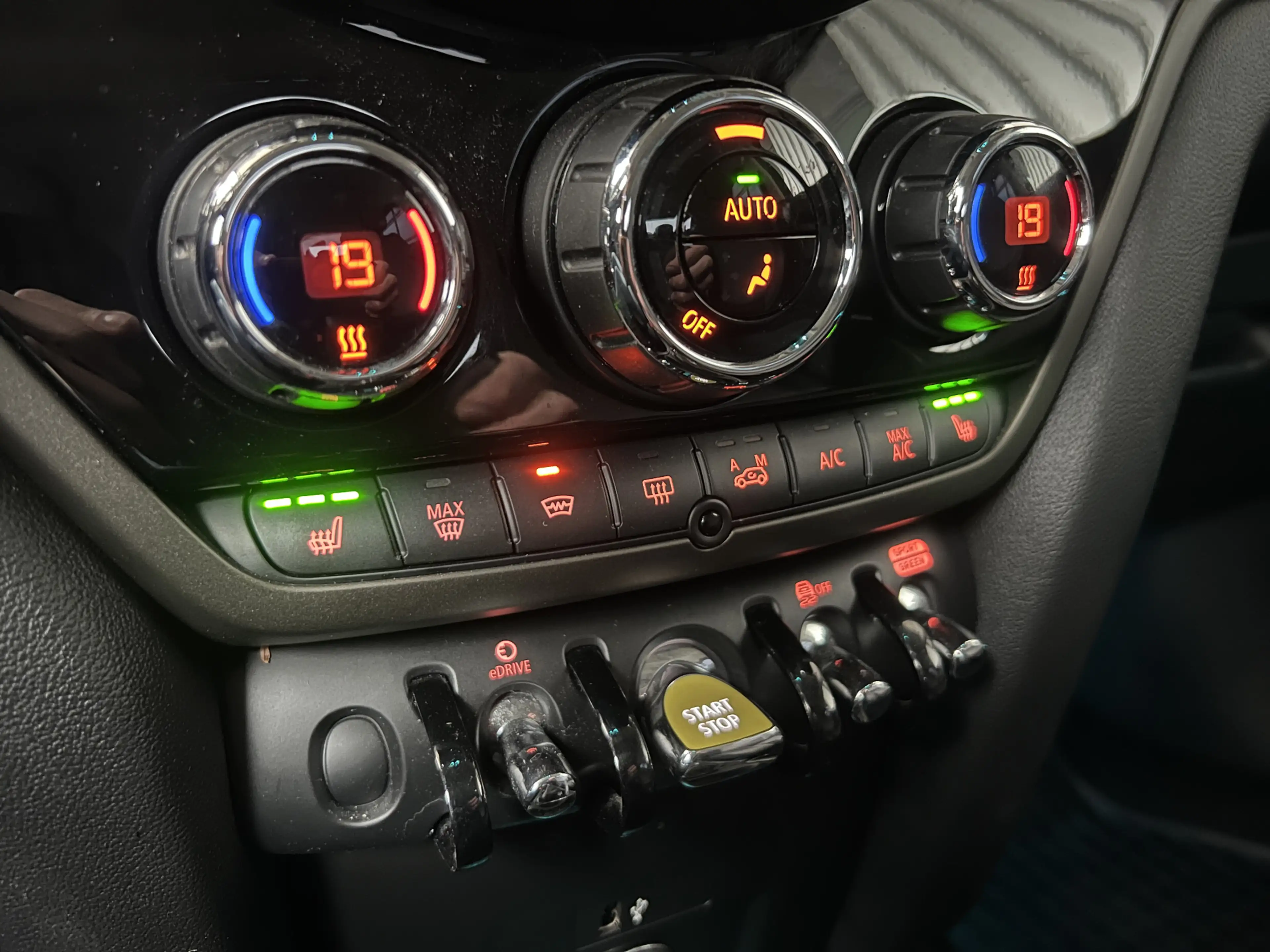 MINI Cooper SE Countryman Mini 1.5 ALL4 Chili | NAVI | CARPLAY/ANDROID | CAM — photo 23