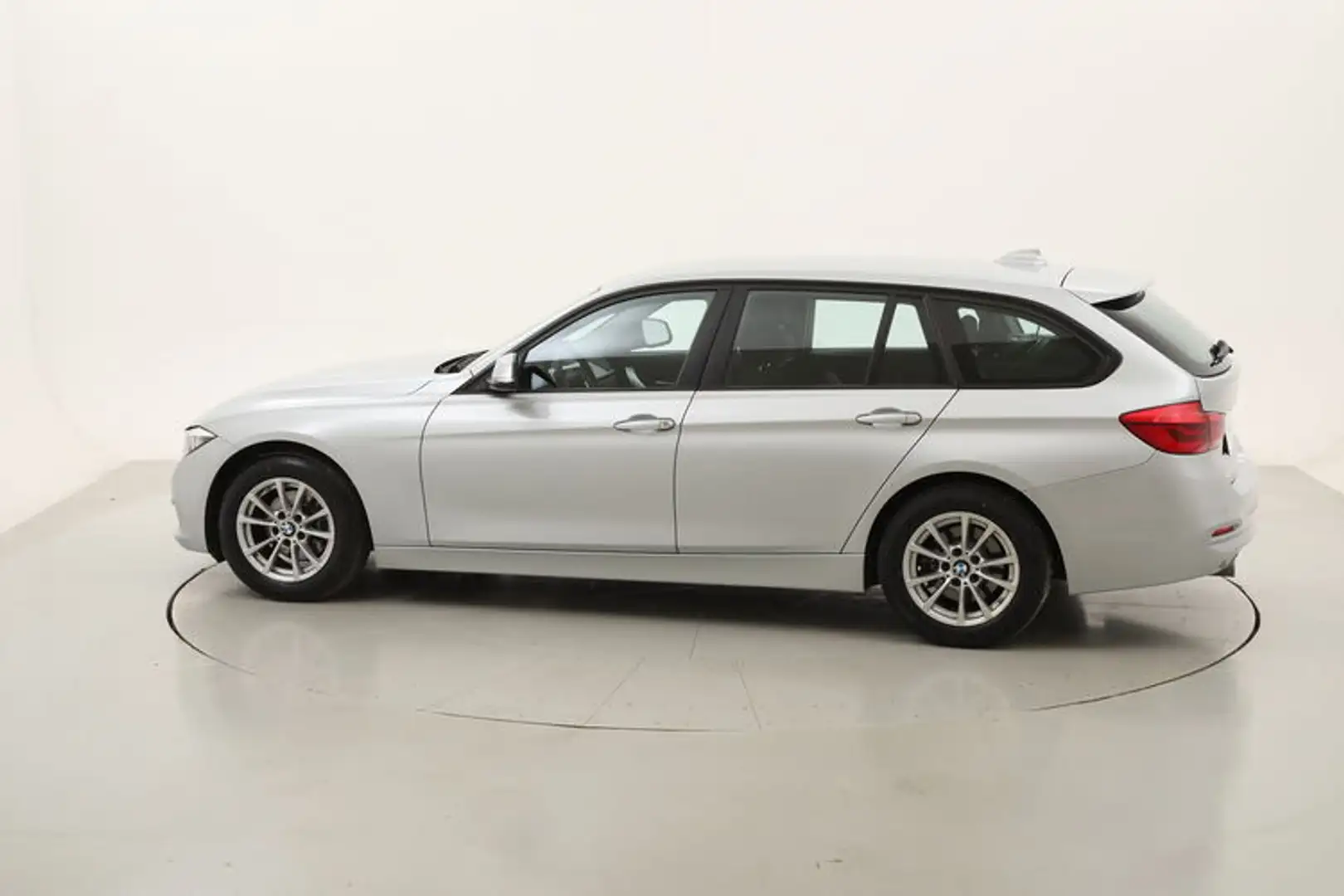 BMW 318 318d Touring Business Advantage 2.0 Diesel 150CV Argento - 2