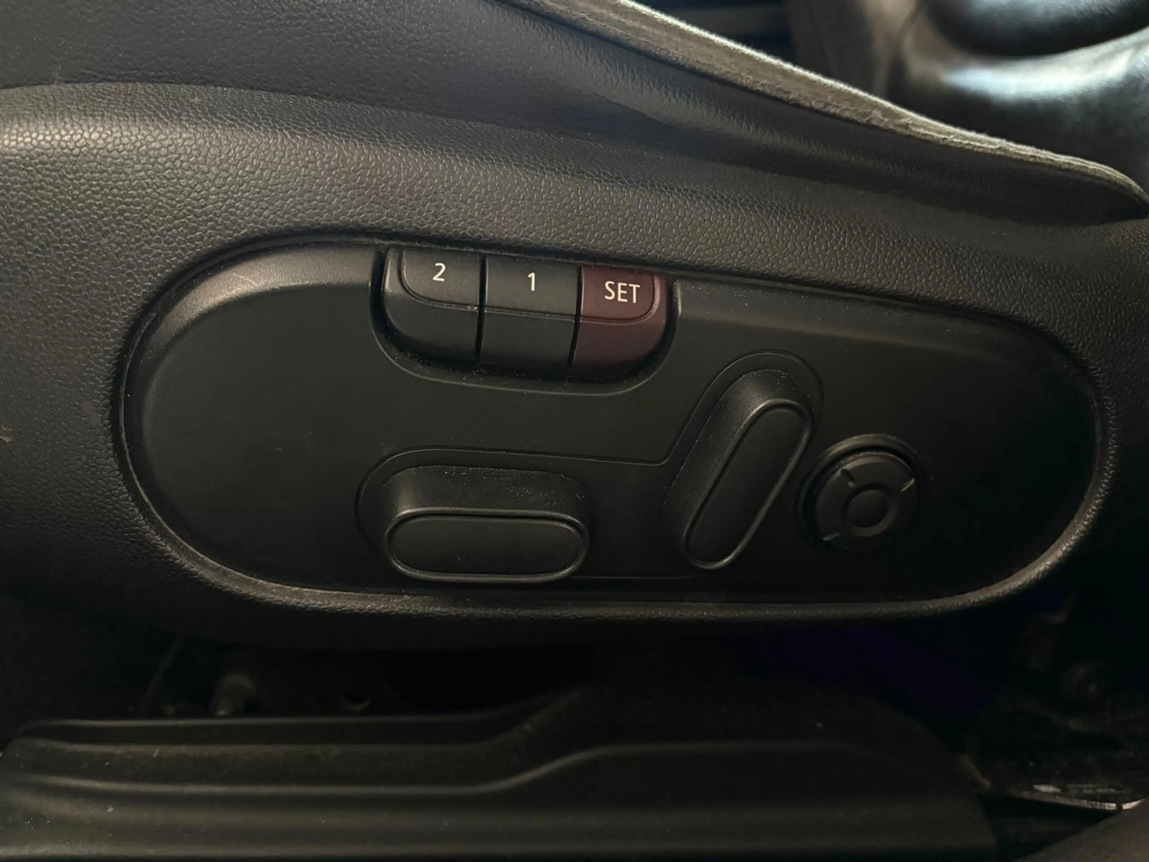 MINI Cooper SD Clubman 2.0 Chili Serious Business | Trekhaak | Stoelverwa — photo 18