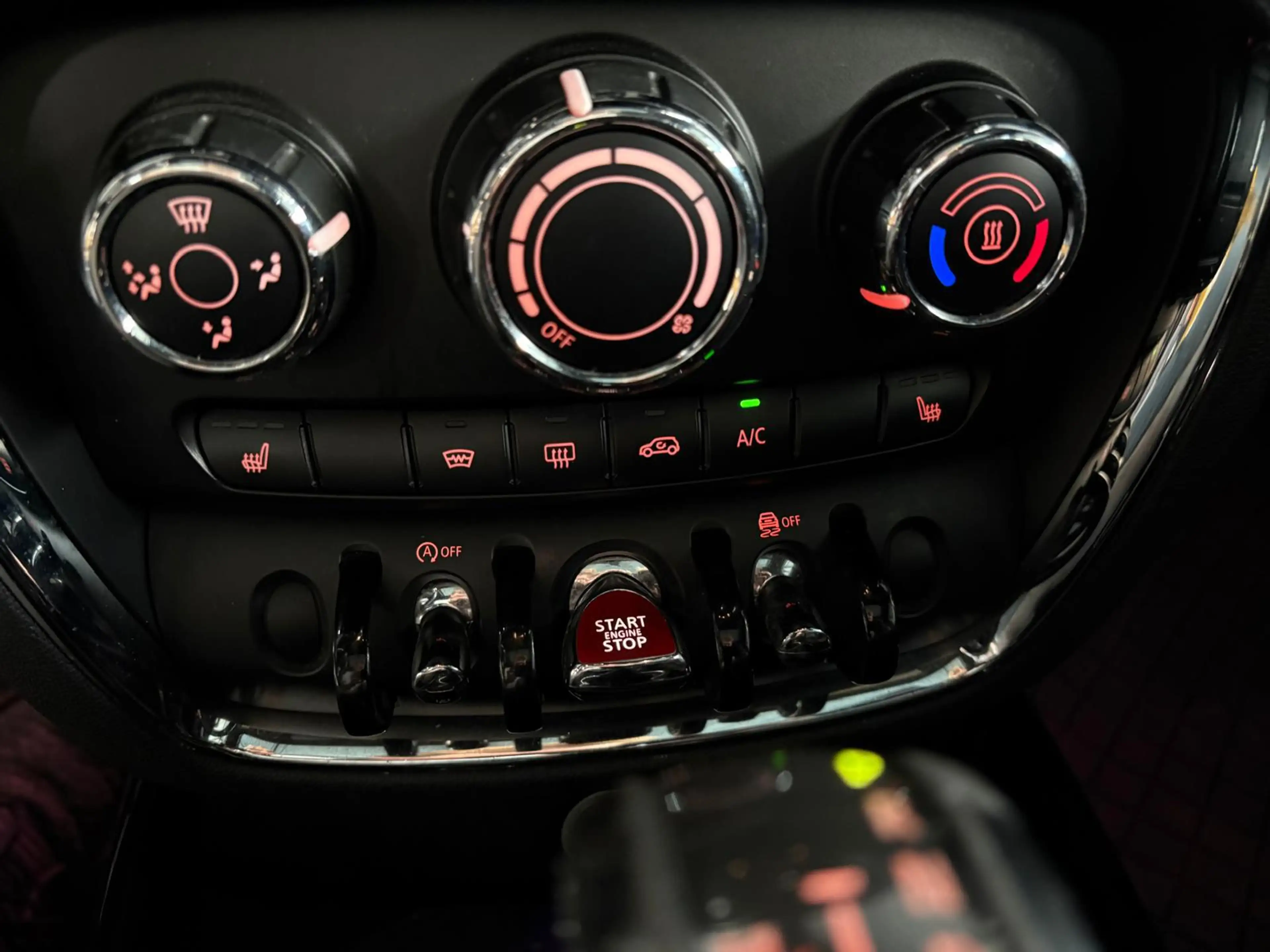 MINI Cooper SD Clubman 2.0 Chili Serious Business | Trekhaak | Stoelverwa — photo 24