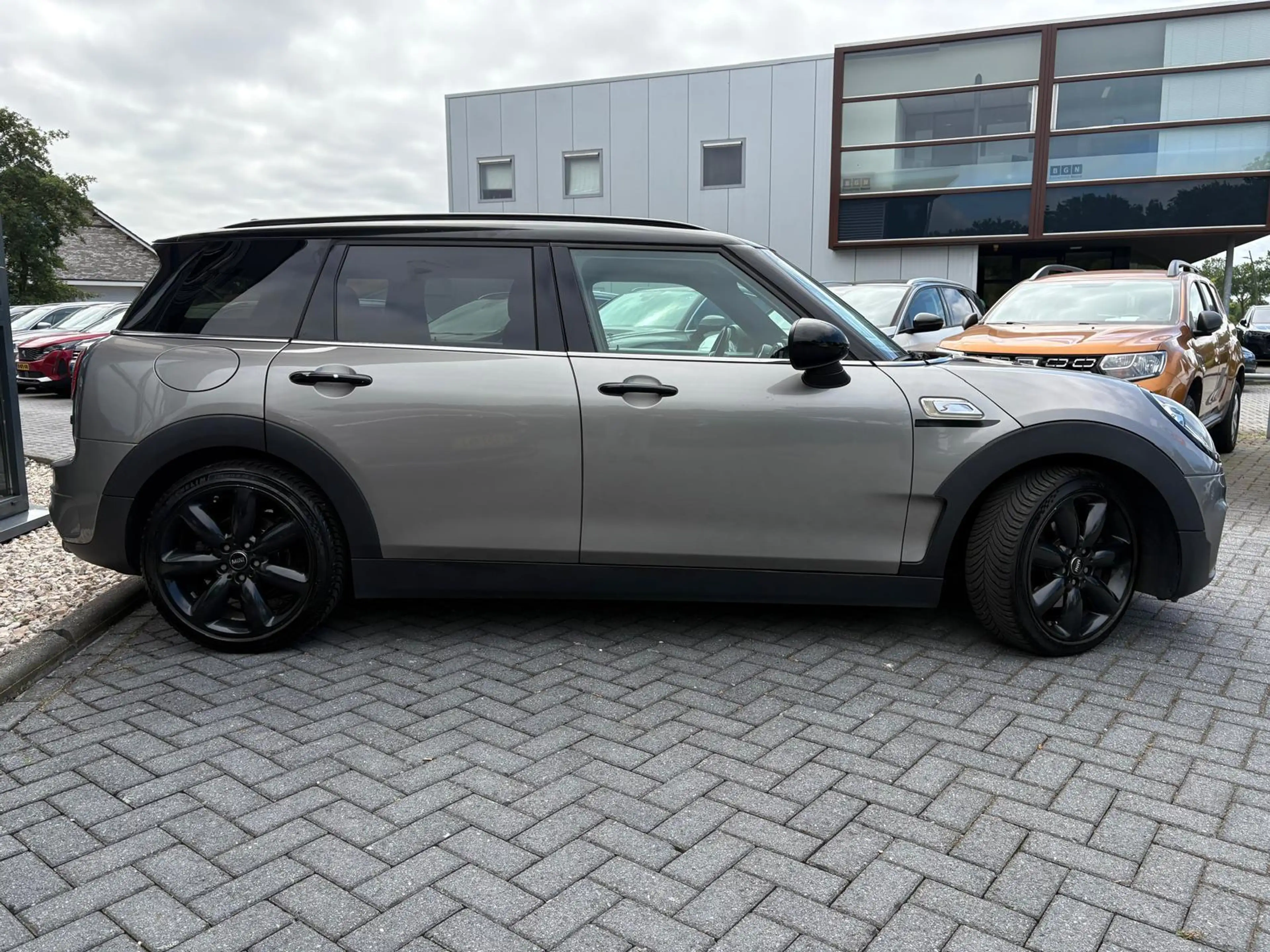 MINI Cooper SD Clubman 2.0 Chili Serious Business | Trekhaak | Stoelverwa — photo 10
