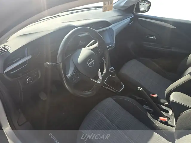 Opel Corsa view 9