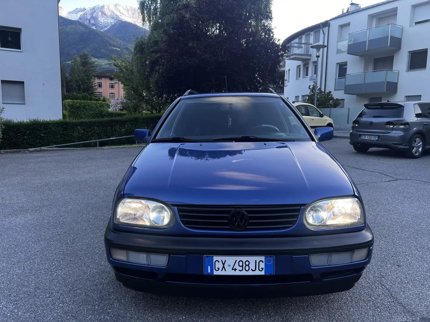 Volkswagen Golf Variant 1.6 GT Special Blu/Azzurro - 2
