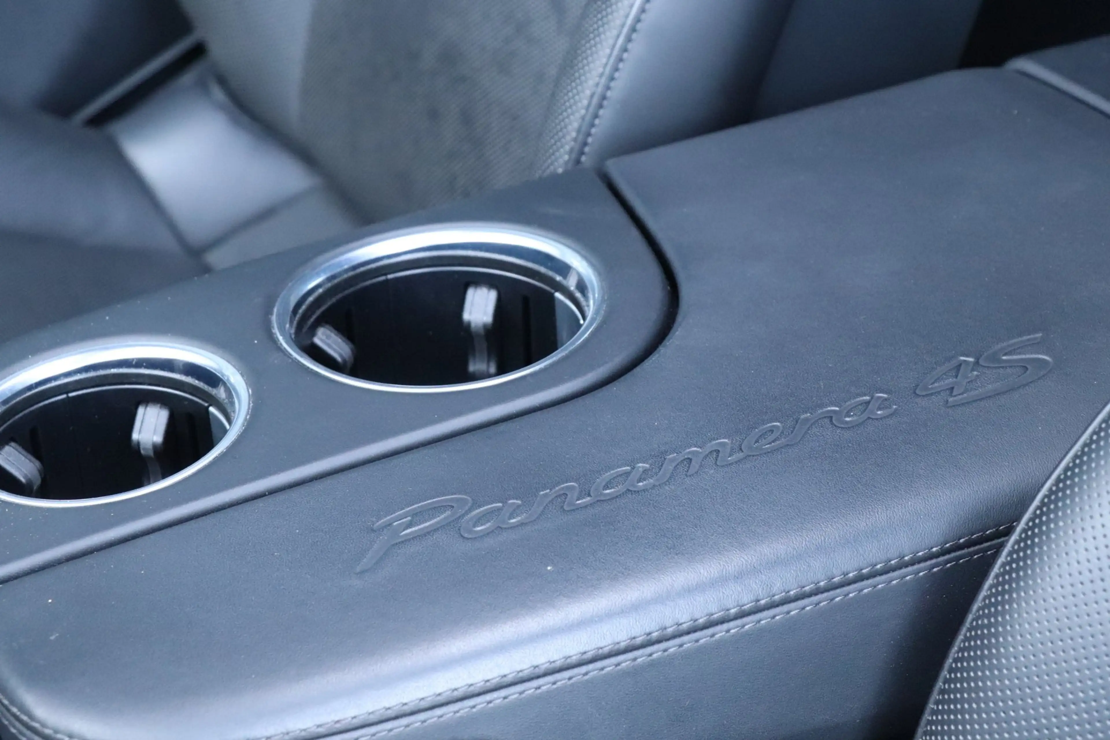 Porsche Panamera 2.9 4S E-Hybrid | PANO | BOSE | SPORT CHRONO — photo 14
