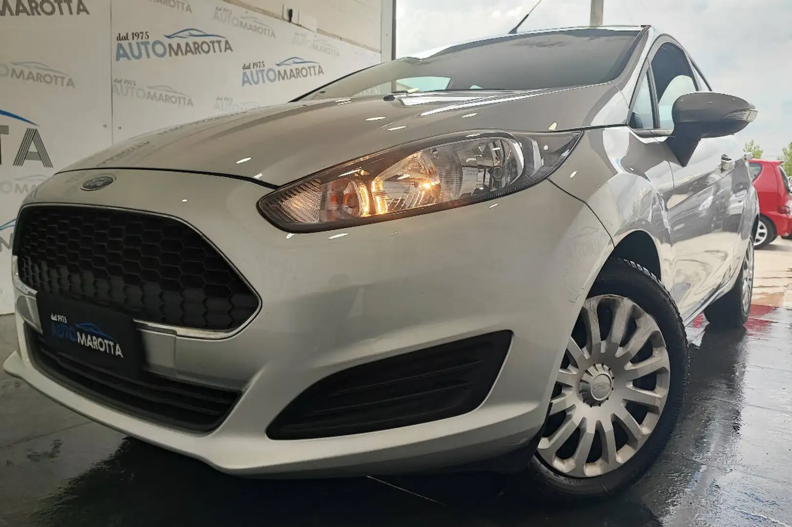 Ford Fiesta 1.5 tdci Business 75cv 5p E6 Argent - 2