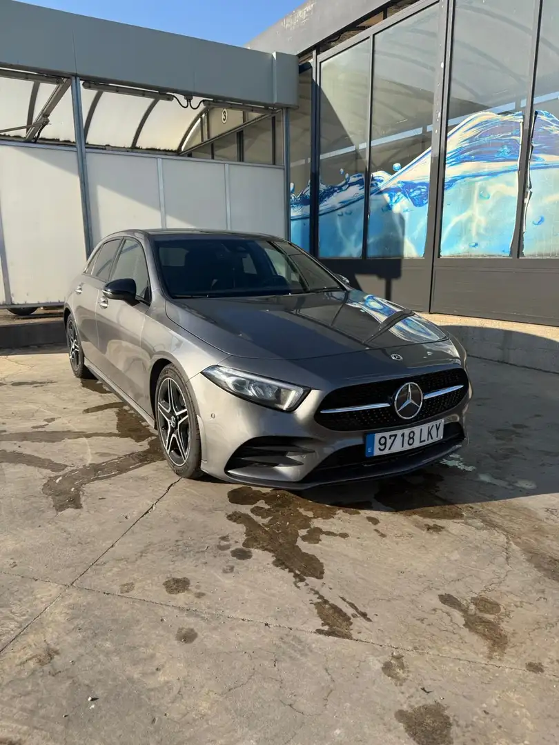 Mercedes-Benz A 180 180d 7G-DCT - 2