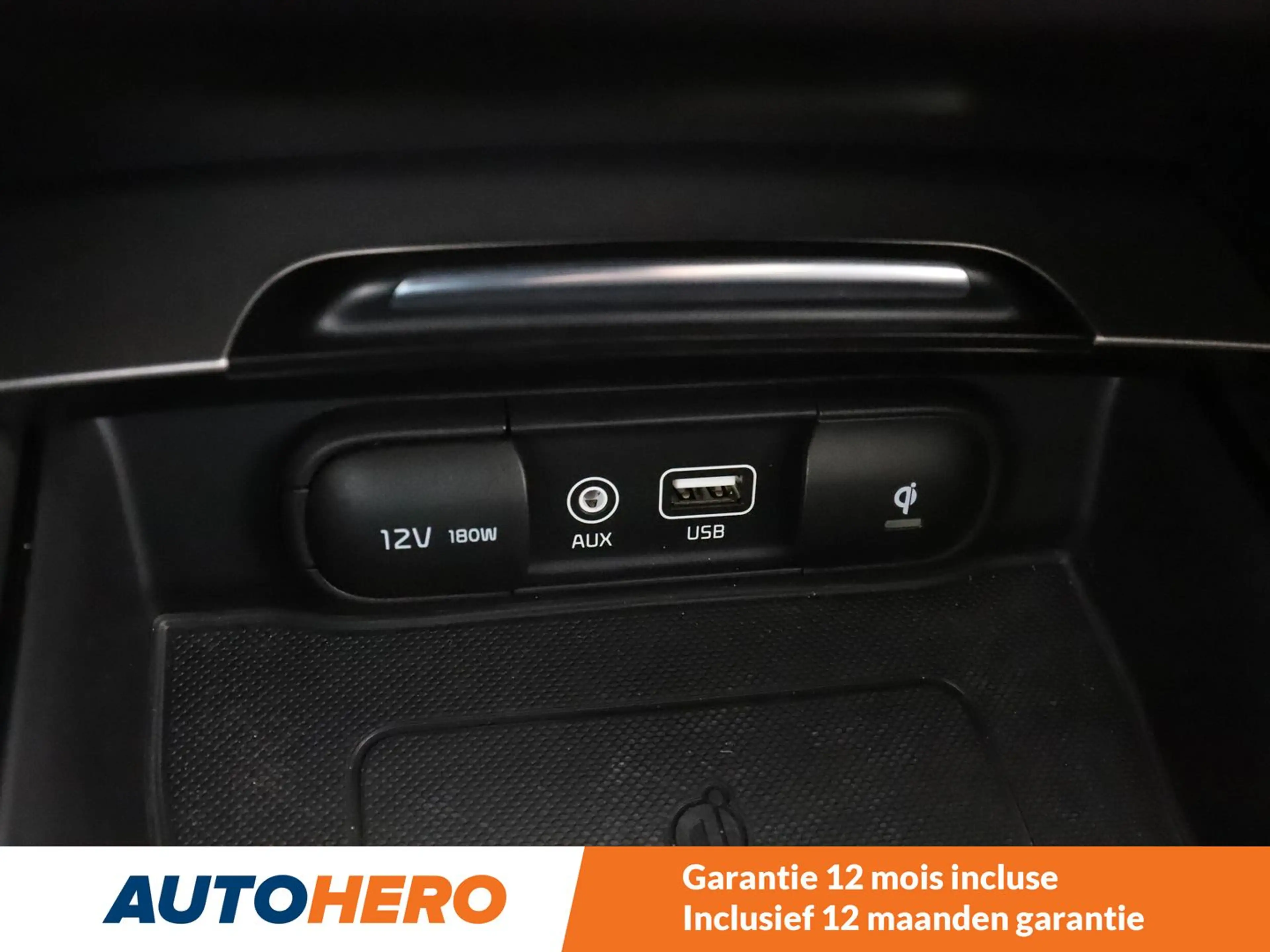 Kia Optima 2.0 Hybrid Spirit — photo 12