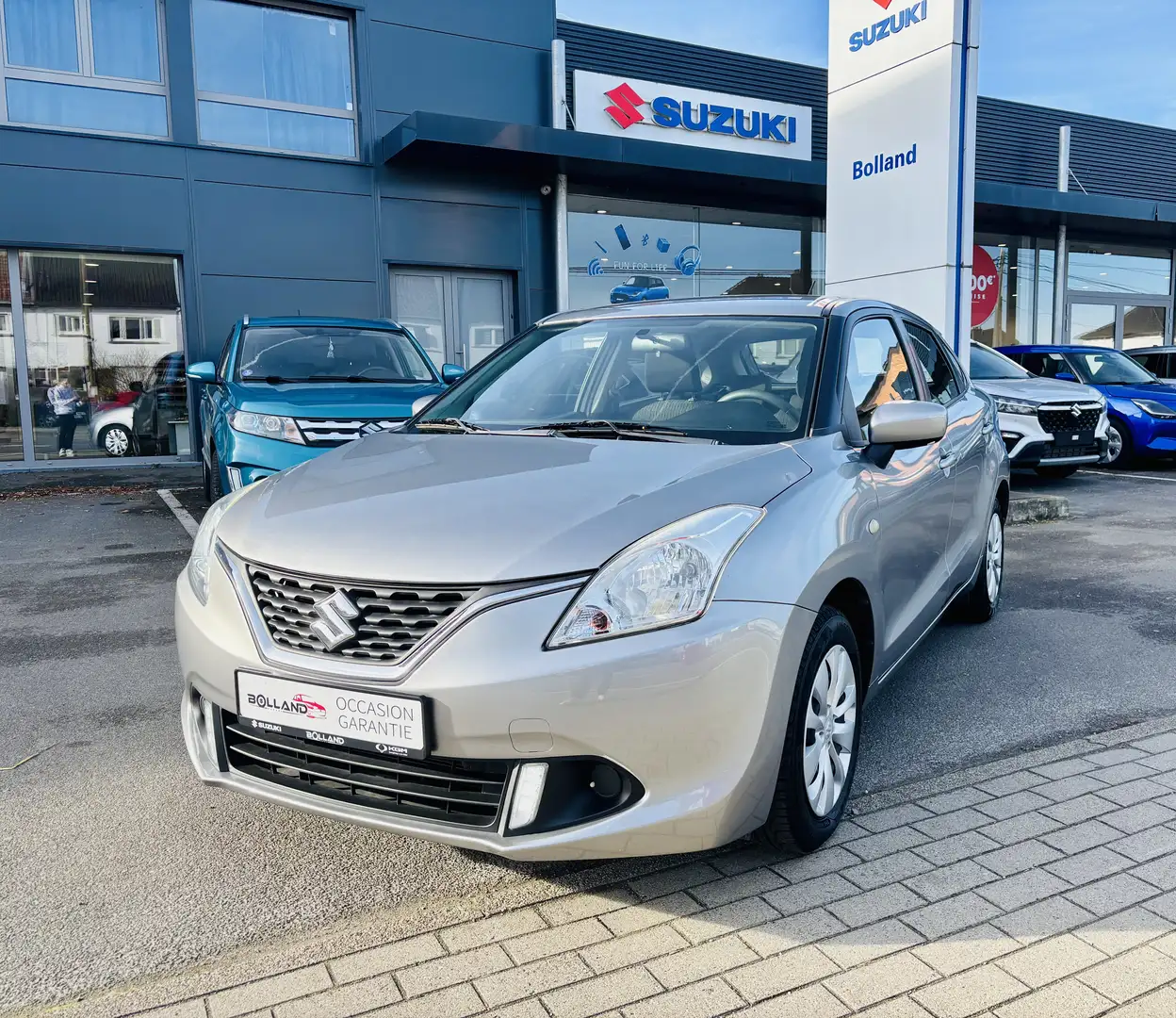 Suzuki Baleno Baleno 1.2i GL / GARANTIE 12 MOIS Gris - 1