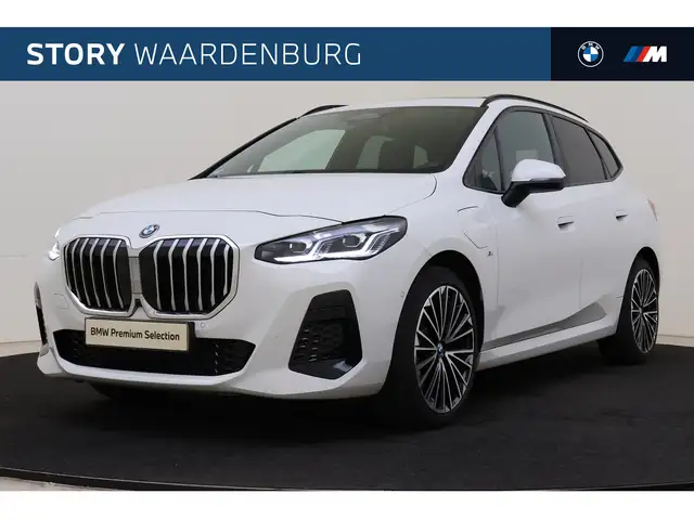 BMW 230 2 Serie Active Tourer 230e xDrive M Sport Automaat