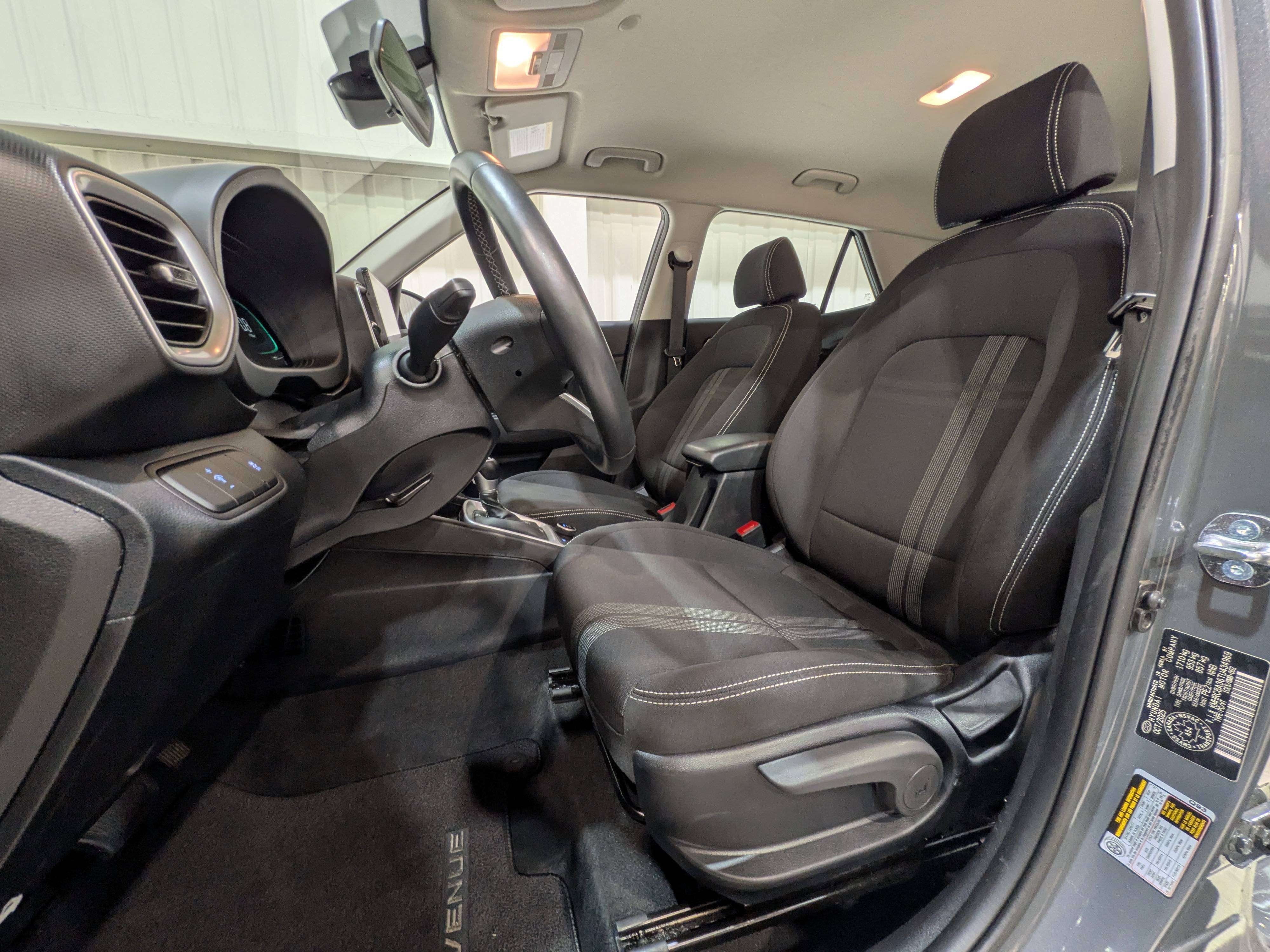 2026 Hyundai Venue Preferred, Automatique, Carplay, Volant chauffant — снимка 1