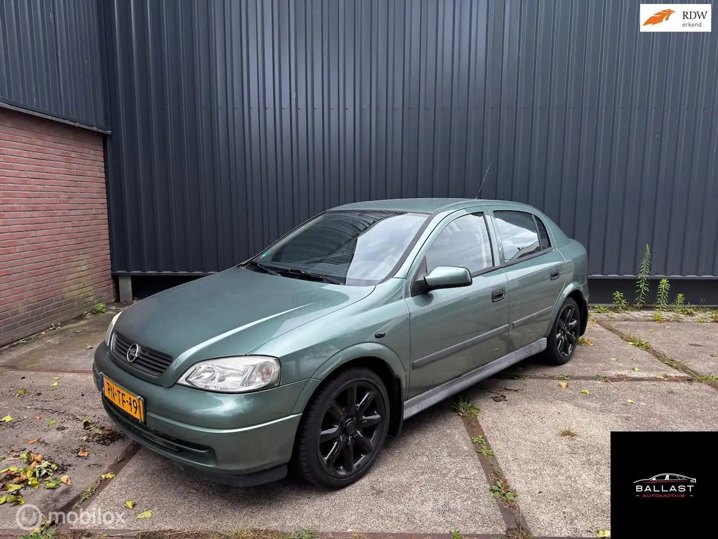 Opel Astra 1.6 GL automaat Groen - 1