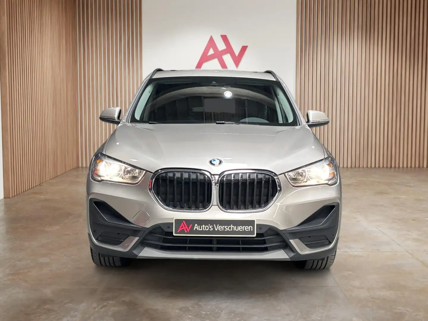 BMW X1 sDrive18d ** Trekhaak | Camera | Zetelverw. Gris - 2