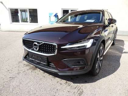 Volvo V60 Cross Country B4 AWD Cross Country Geartronic