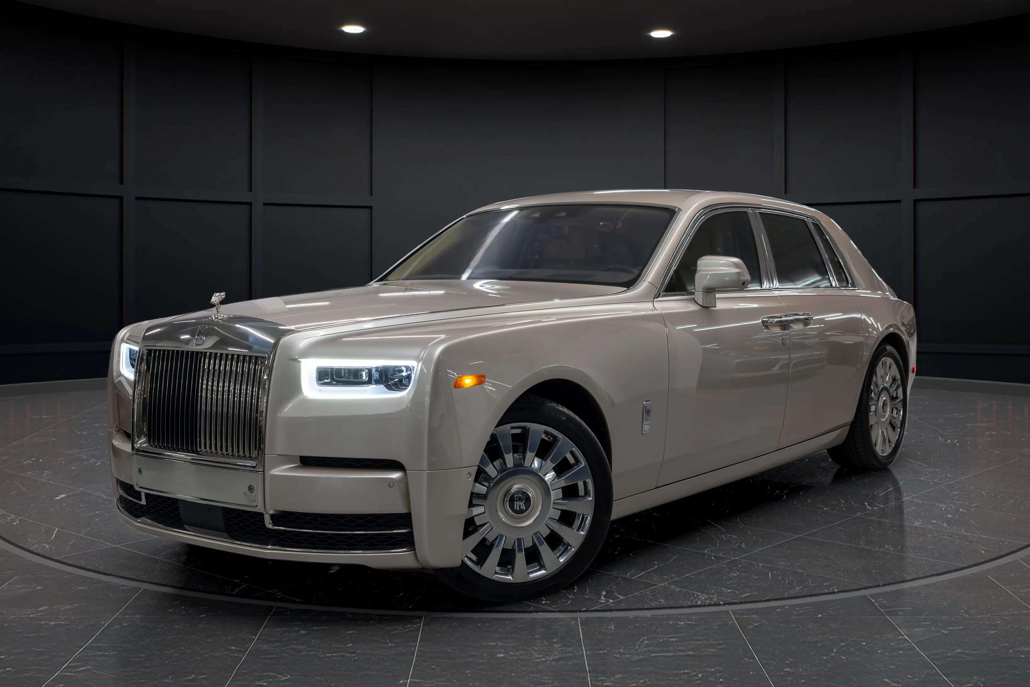 2019 Rolls-Royce Phantom