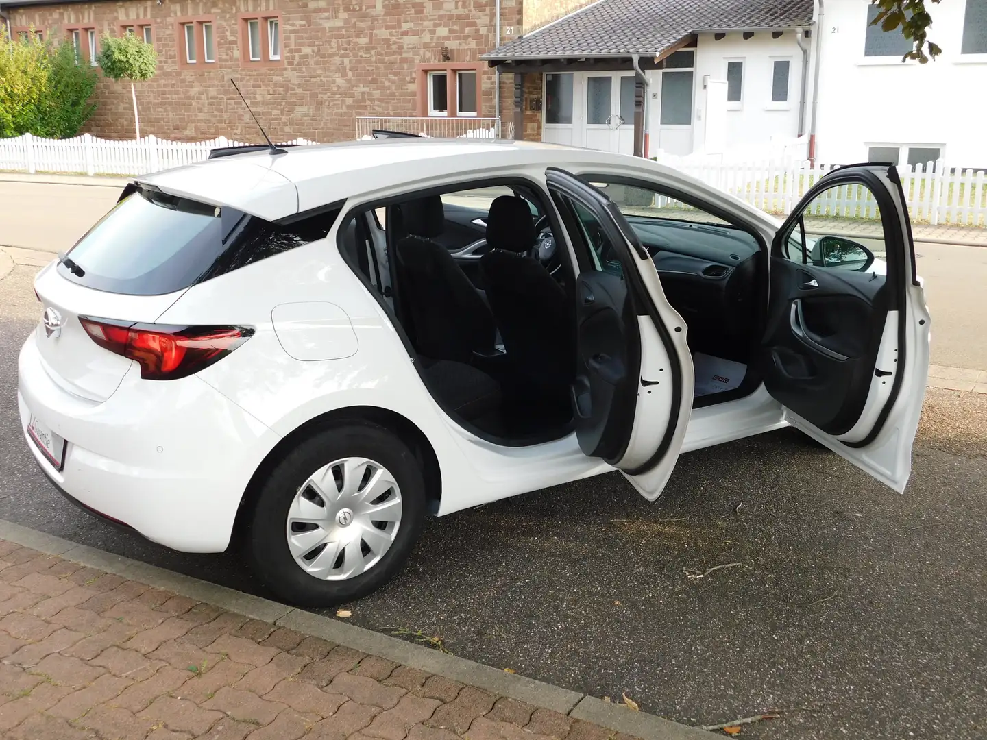 Opel Astra GARANTIE SH-gepflegt Top Blanc - 1