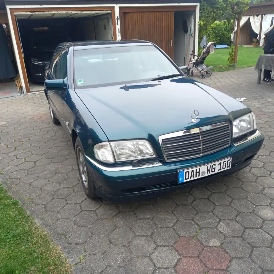 Mercedes-Benz C 180 Elegance, foto 4