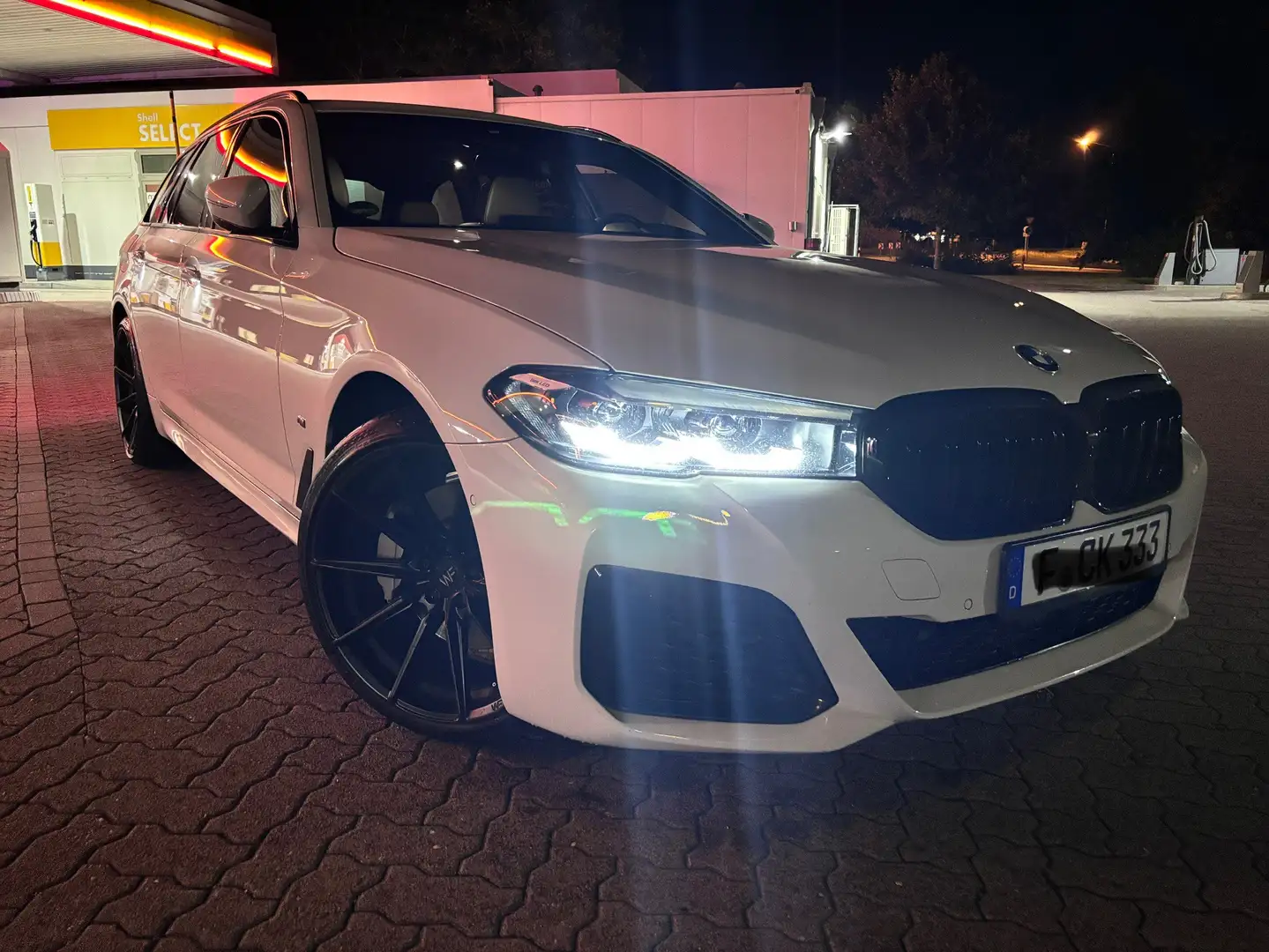 BMW 530 530i Touring Aut. M Sport - Scheckheft gepflegt - 1
