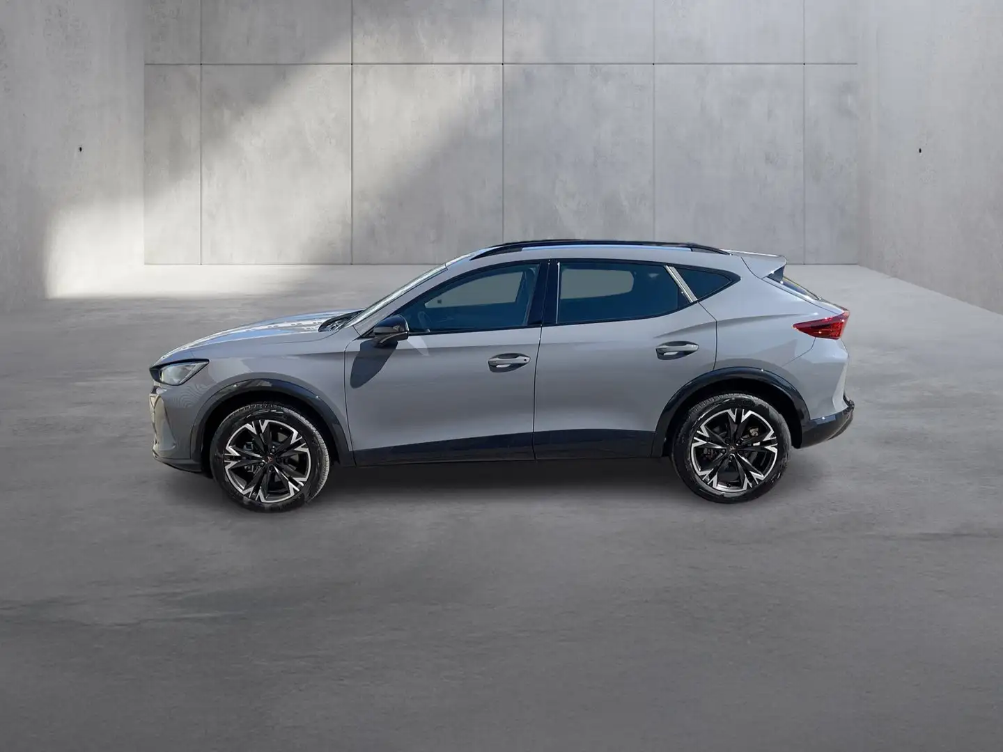 CUPRA Formentor 1.5 e-TSI 150 PS DSG Grau - 2