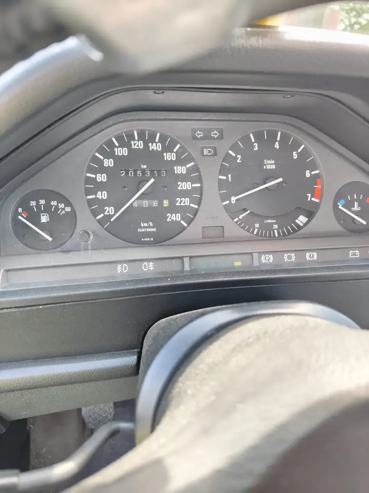 BMW 320 E30 320i M technique 04/1989 Cabriolet tourne comme une horloge 19850€, foto 5