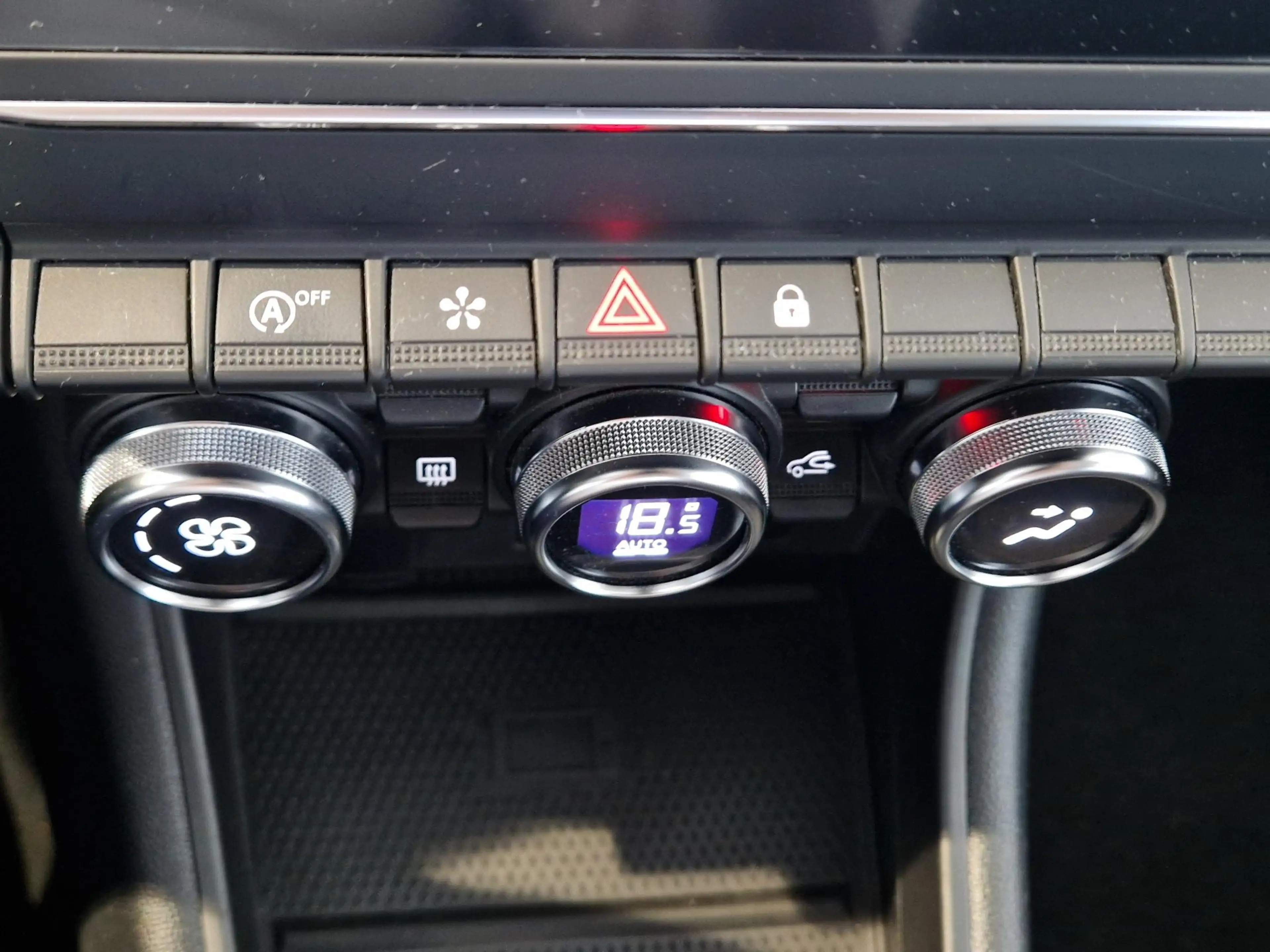 Renault Captur 1.3 TCe 140 Intens | TREKHAAK | ACHTERUITRIJCAMERA — photo 14