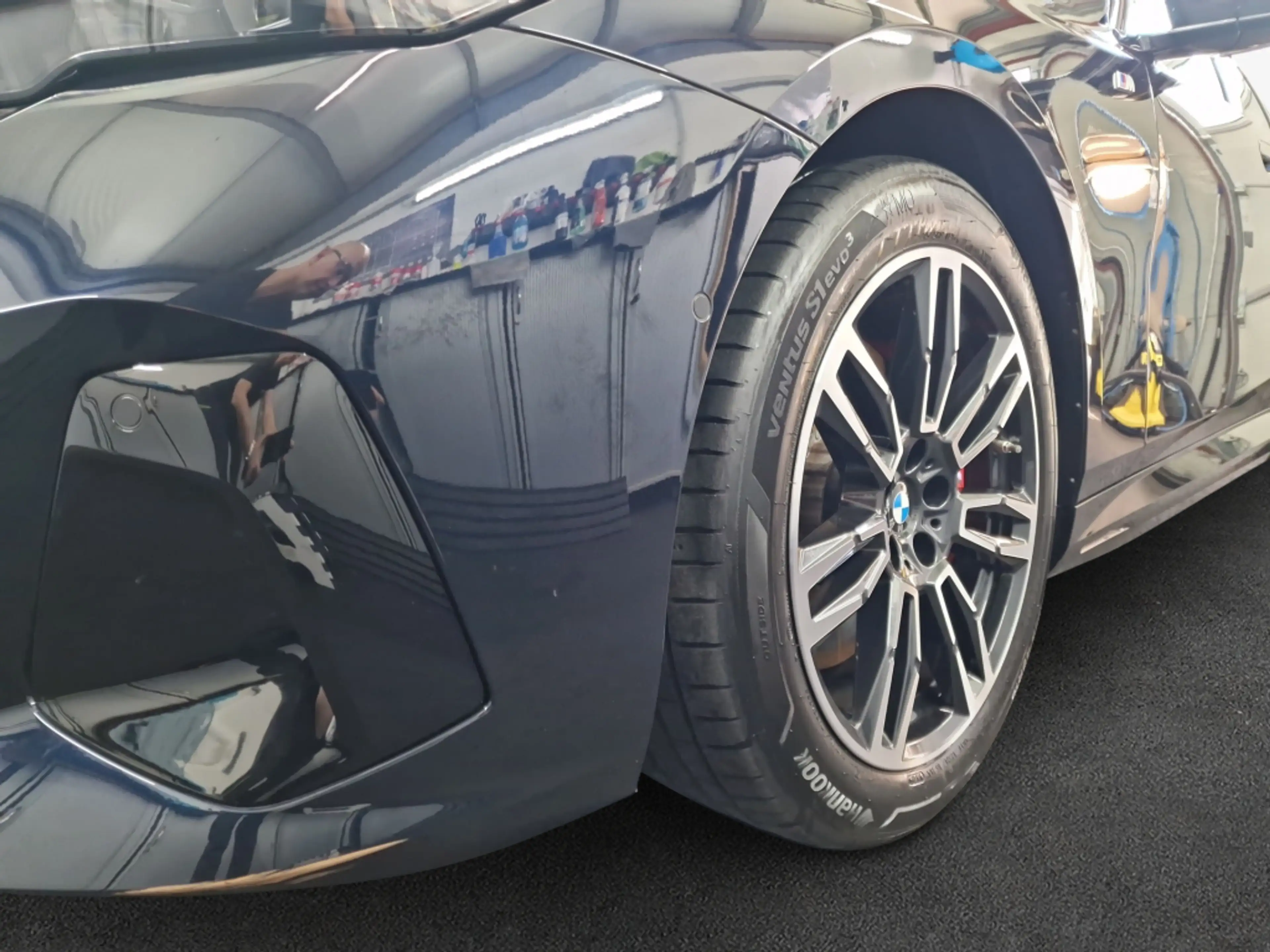 BMW i5 M60 Touring M-PaketPro AHK Pano H&K LED — photo 8