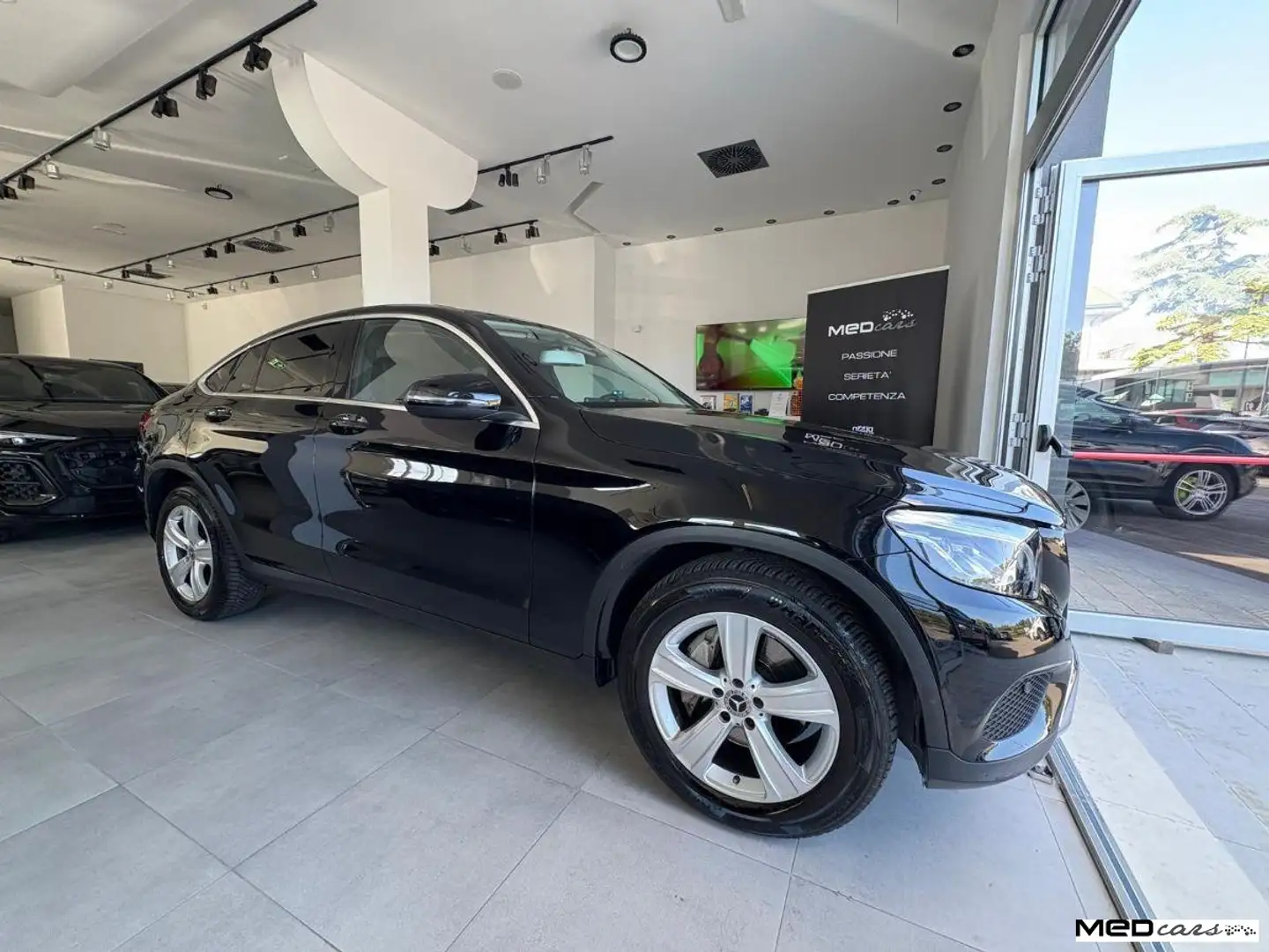 Mercedes-Benz GLC 250 D 4MATIC COUPE' SPORT / KM 105.000 / UNI PROP. Schwarz - 2