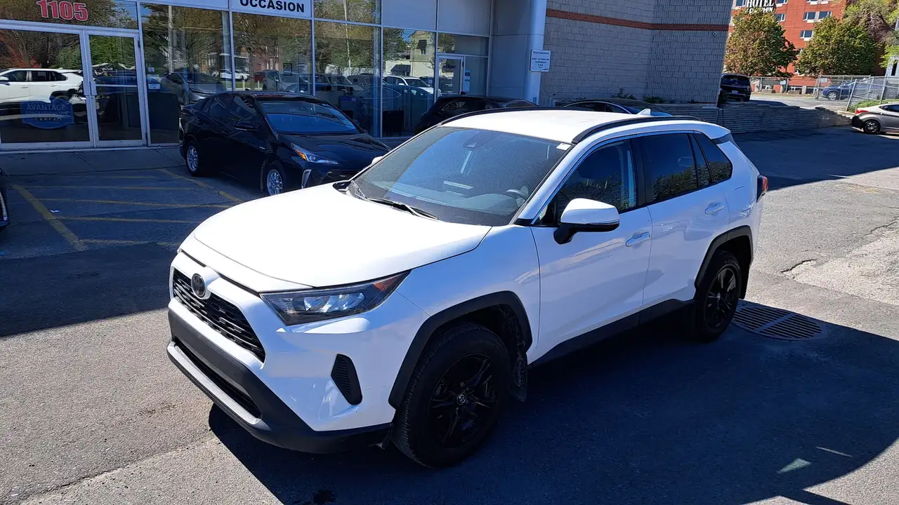 Toyota RAV 4 снимка Toyota RAV 4