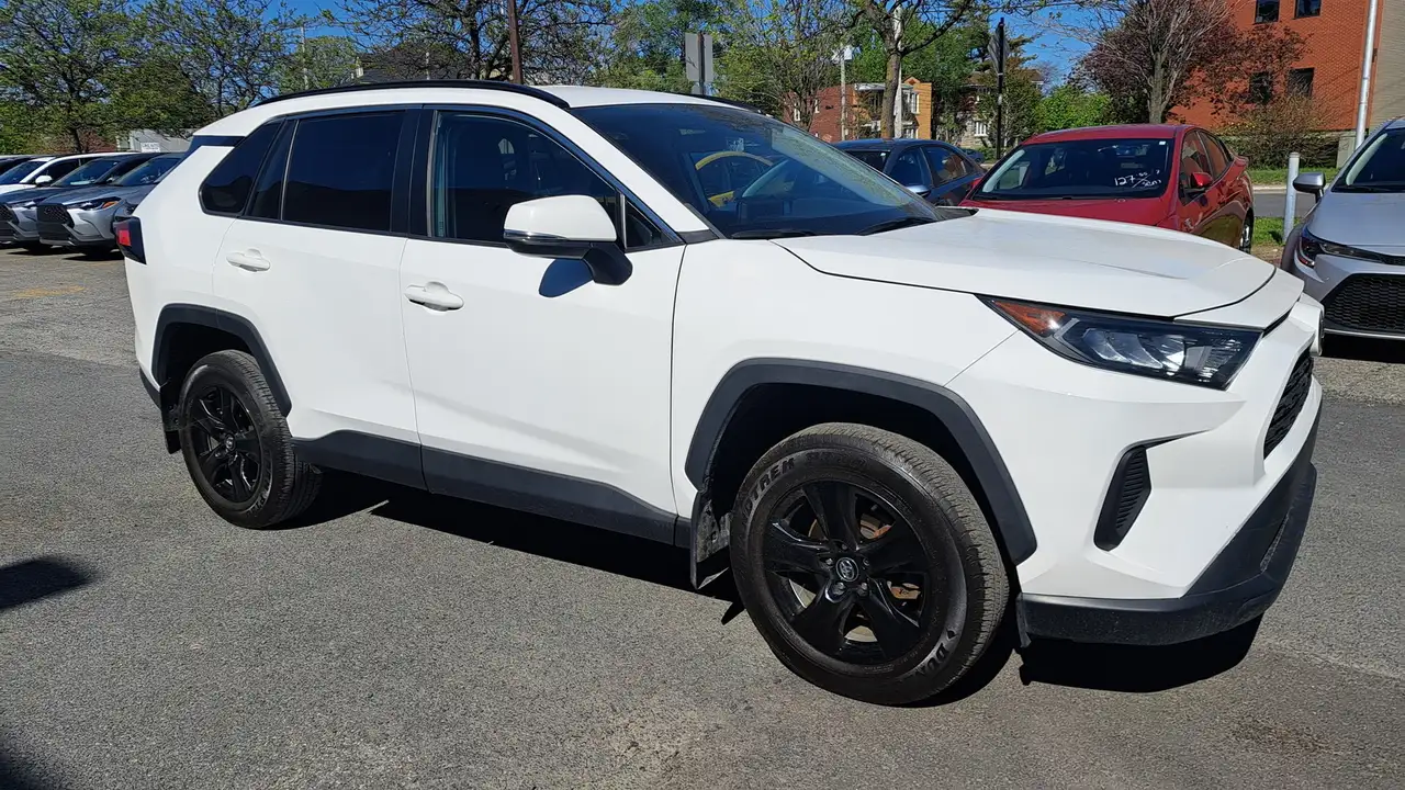 Toyota RAV 4 снимка Toyota RAV 4