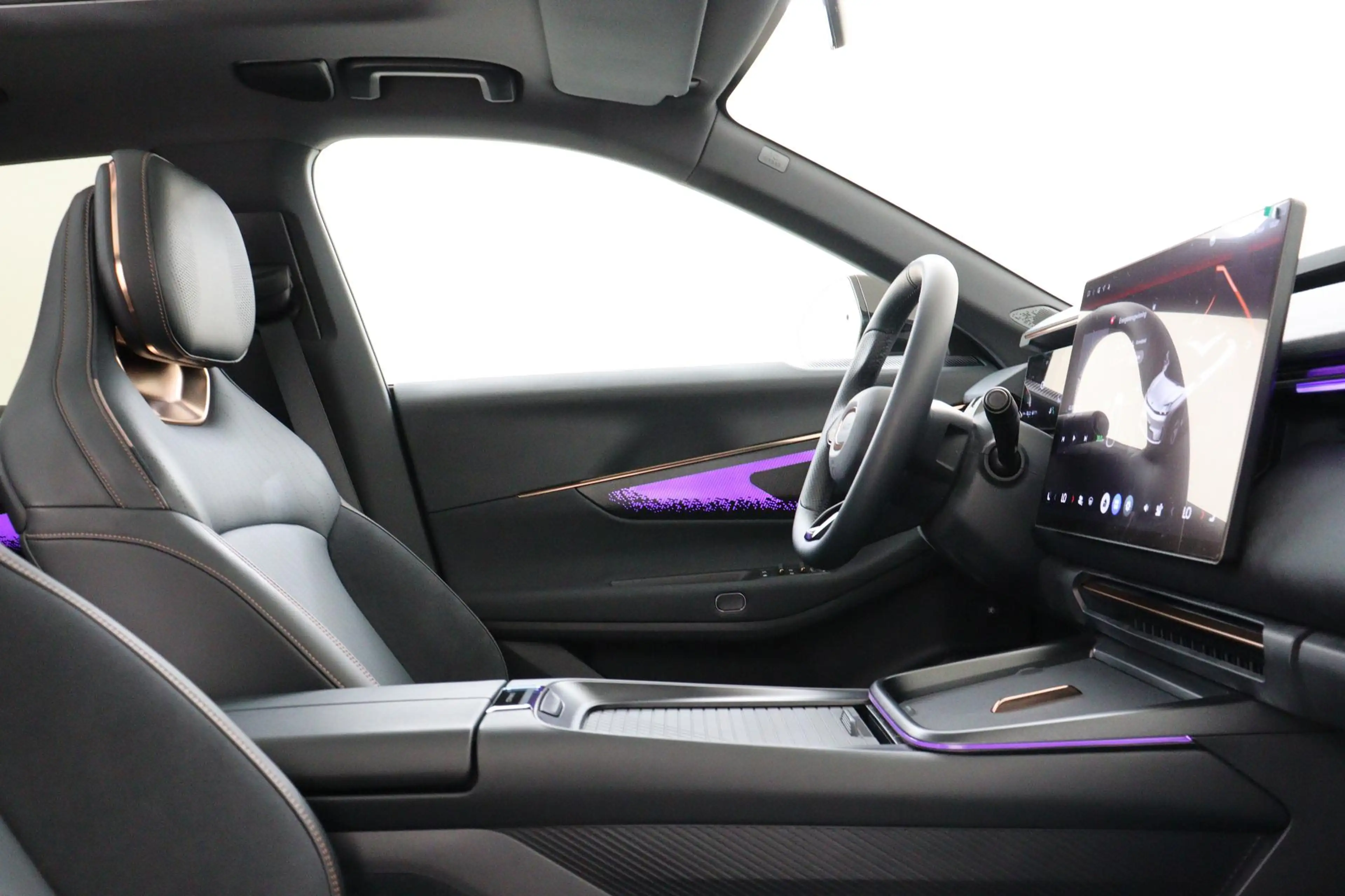 Lynk & Co 08 1.5 PHEV MORE -PANO.DAK|ADAP.CRUISE|HARMAN/KARDON| — photo 8