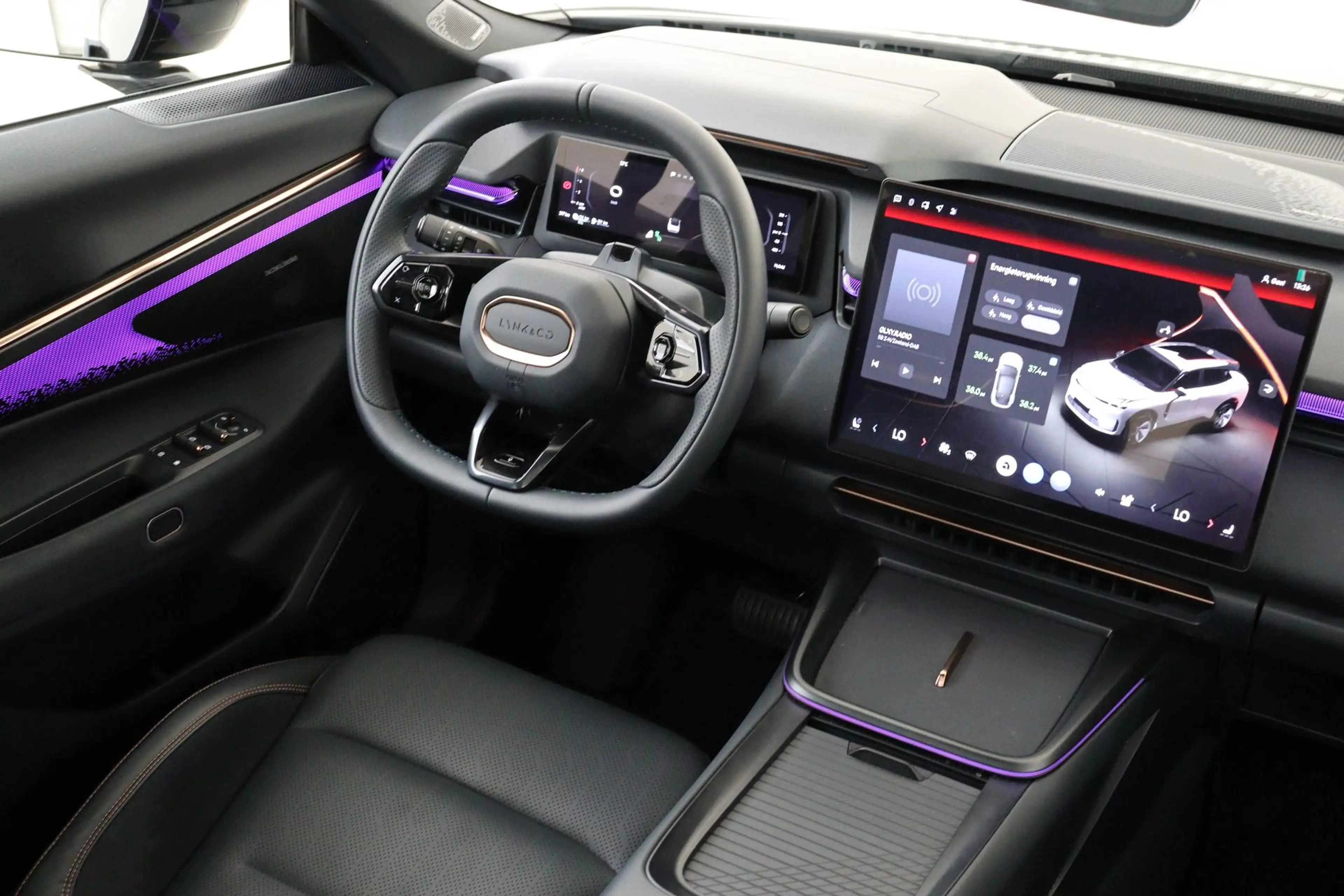 Lynk & Co 08 1.5 PHEV MORE -PANO.DAK|ADAP.CRUISE|HARMAN/KARDON| — photo 6