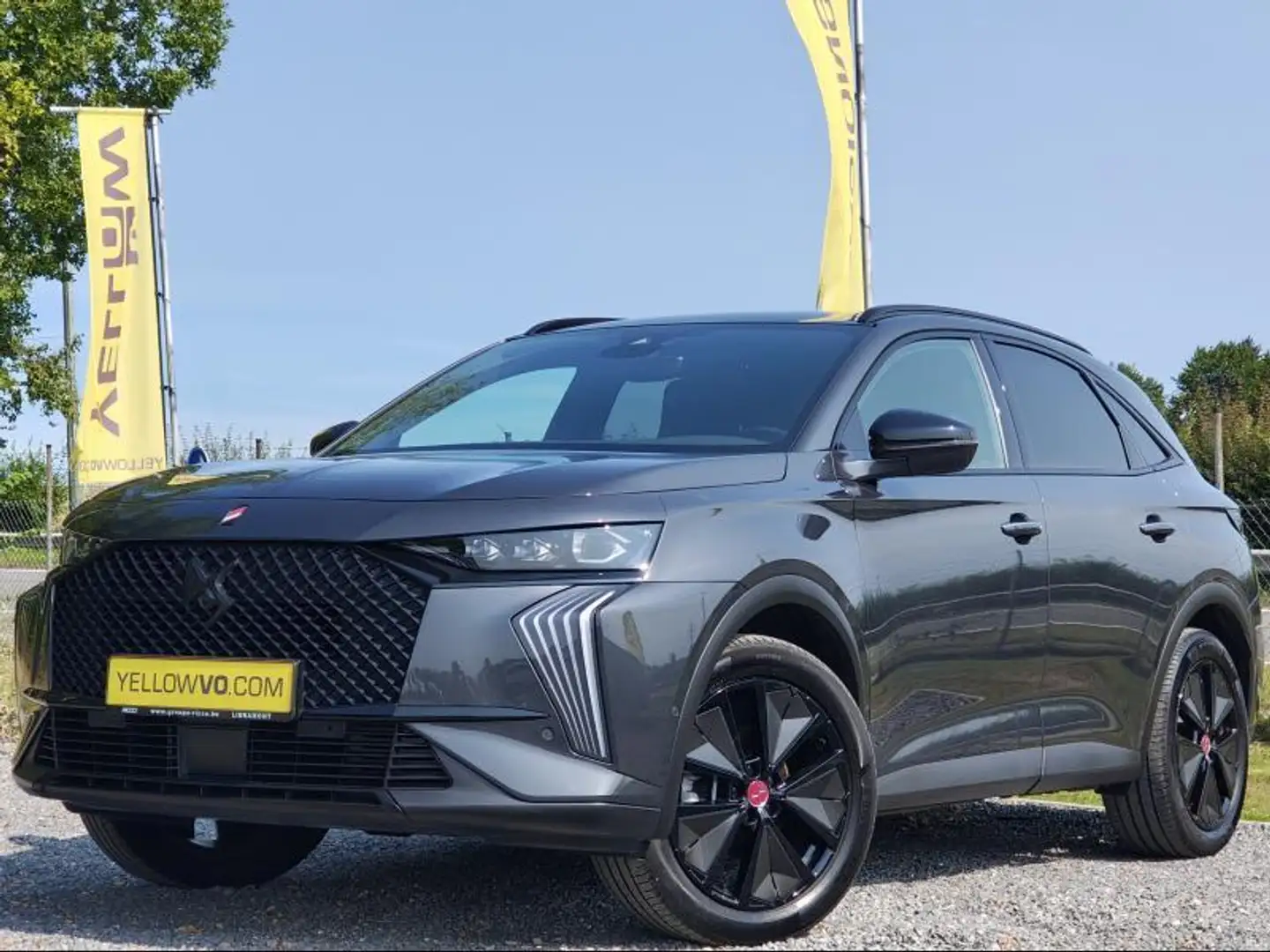 DS Automobiles DS 7 Crossback Performance Line / EAT8 / HDi Серый - 1